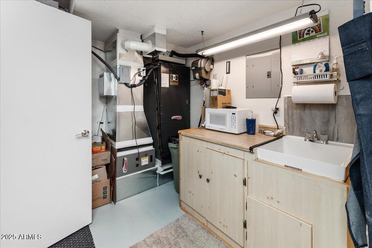 Camp Verde, Arizona, 86322, United States, 3 Bedrooms Bedrooms, ,3 BathroomsBathrooms,Residential,For Sale,1992046