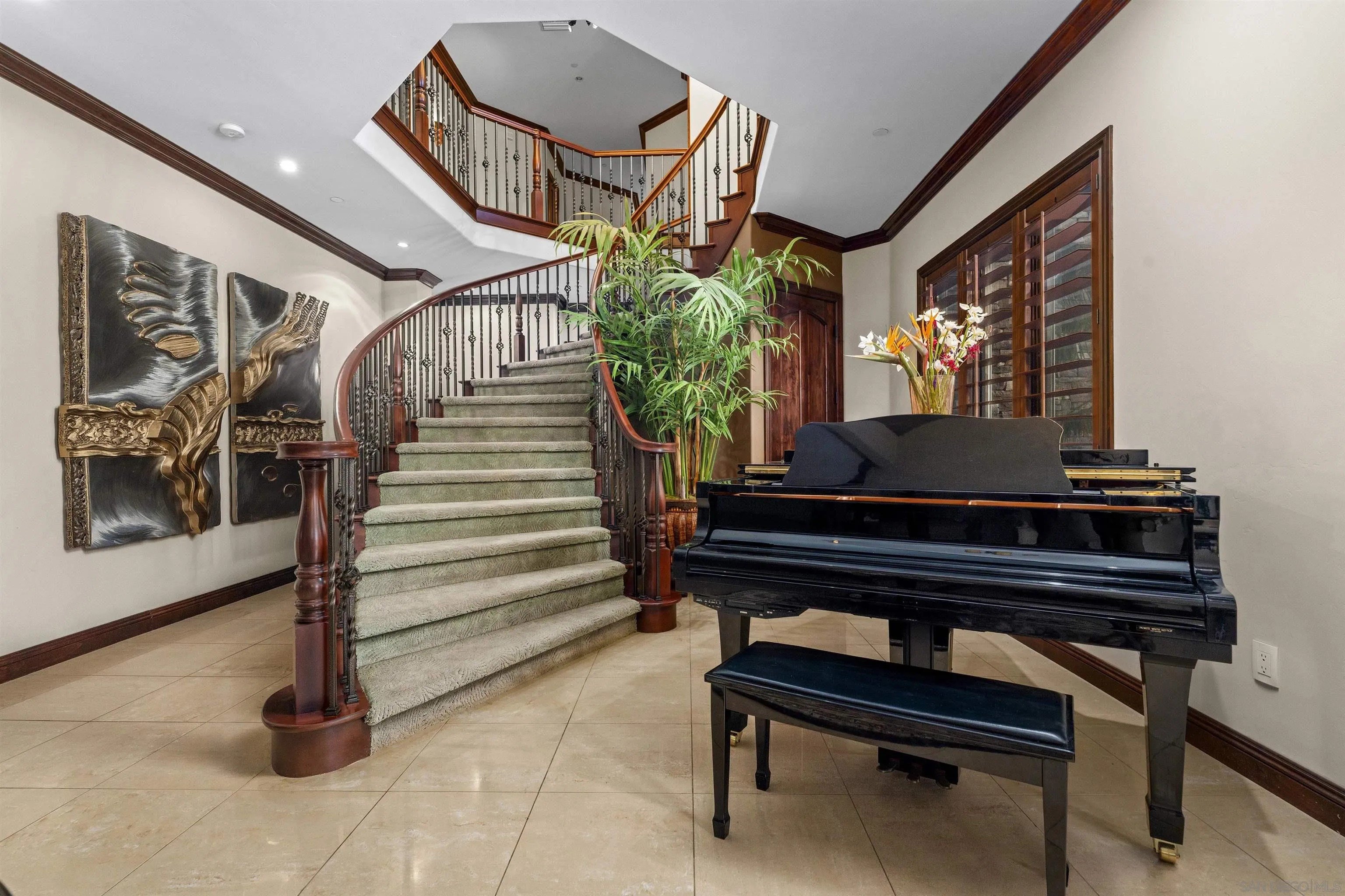 Alpine, California, 91901, United States, 3 Bedrooms Bedrooms, ,5 BathroomsBathrooms,Residential,For Sale,1997111