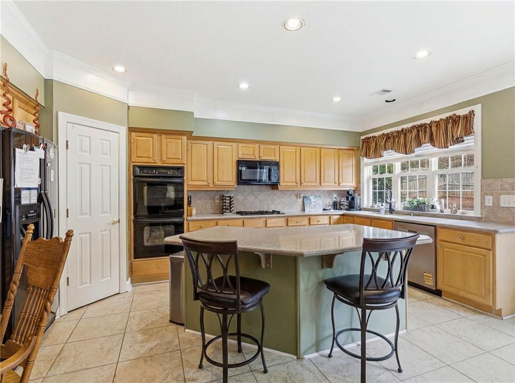 Cumming, Georgia, 30041, United States, 5 Bedrooms Bedrooms, ,4 BathroomsBathrooms,Residential,For Sale,2031919