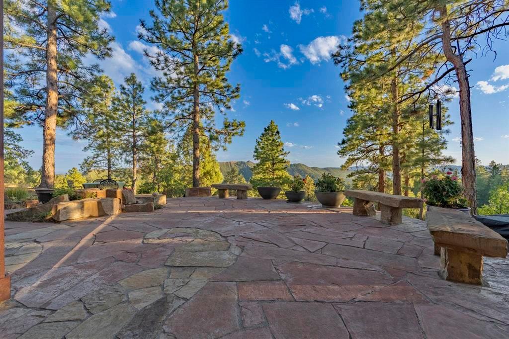 Durango, Colorado, 81301, United States, 4 Bedrooms Bedrooms, ,4 BathroomsBathrooms,Residential,For Sale,1938986