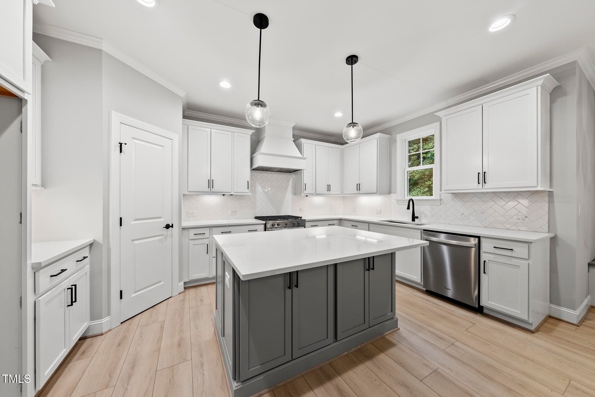 2624 Silver Gate Court, Wake Forest, North Carolina, 27587, United States, 4 Bedrooms Bedrooms, ,3 BathroomsBathrooms,Residential,For Sale,2624 Silver Gate Court,1670432