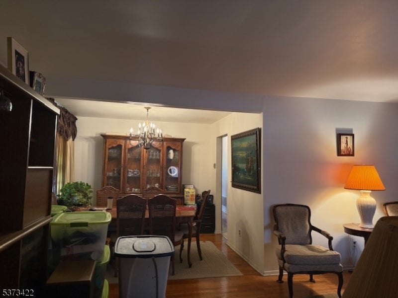 Roselle Boro, New Jersey, 07203, United States, ,2 BathroomsBathrooms,Residential,For Sale,1899301