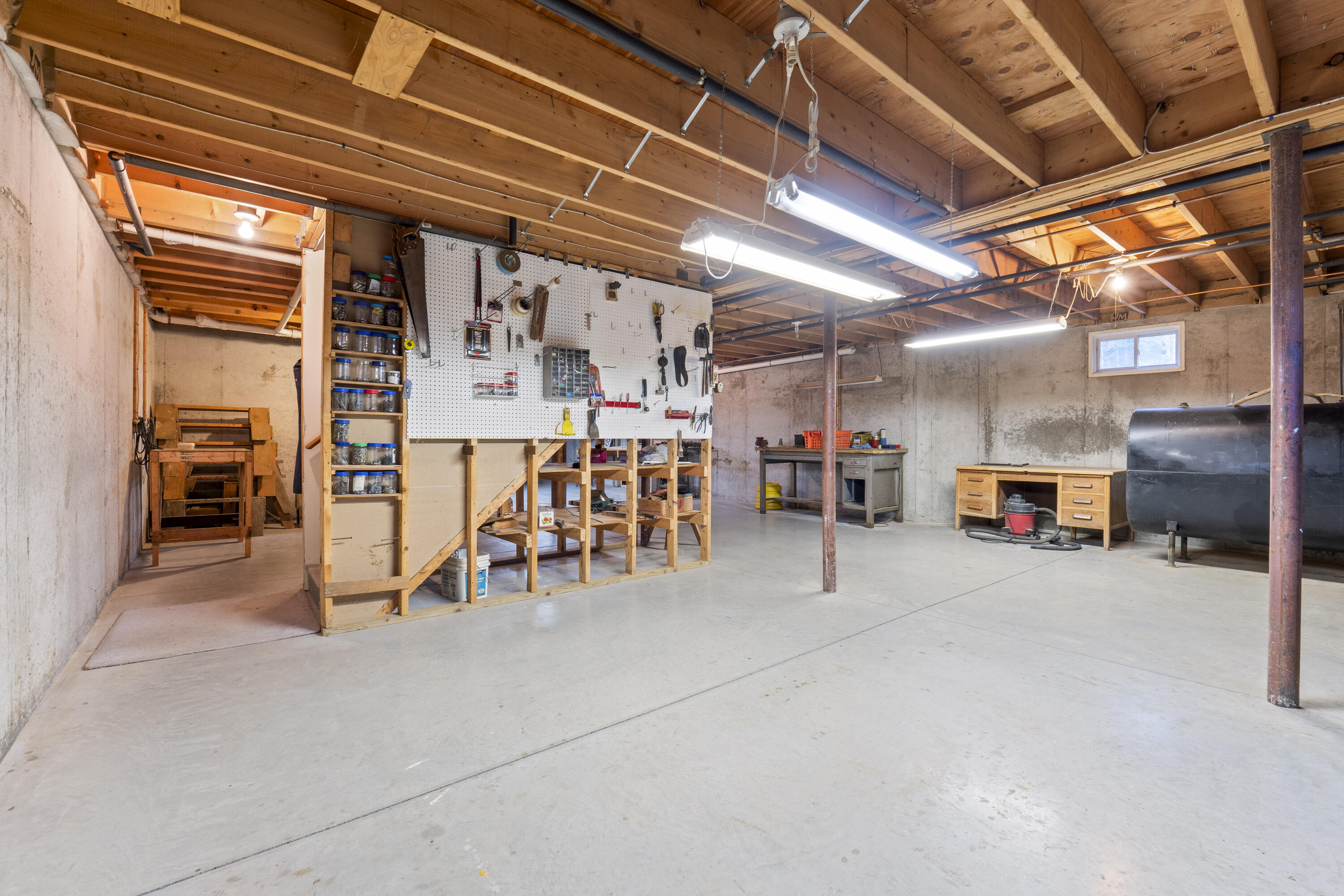 Brunswick, Maine, 04011, United States, 3 Bedrooms Bedrooms, ,3 BathroomsBathrooms,Residential,For Sale,1988184