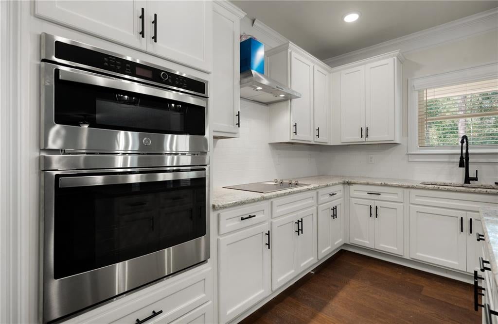 Adairsville, Georgia, 30103, United States, 4 Bedrooms Bedrooms, ,3 BathroomsBathrooms,Residential,For Sale,1976027