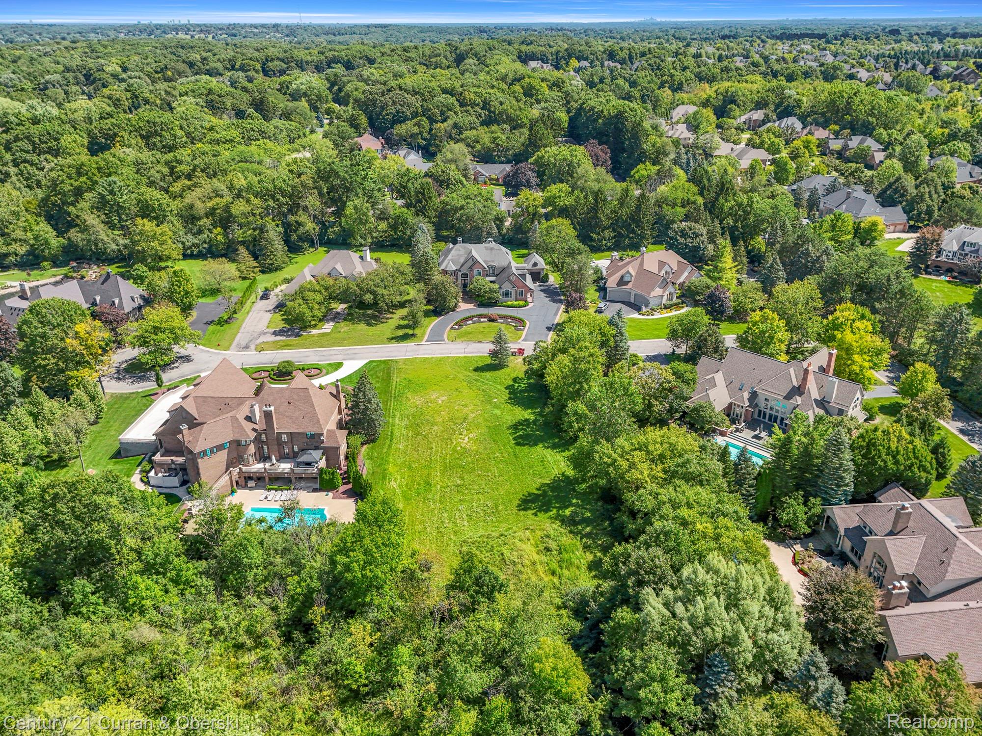 Northville, Michigan, 48168, United States, ,Residential,For Sale,1945018