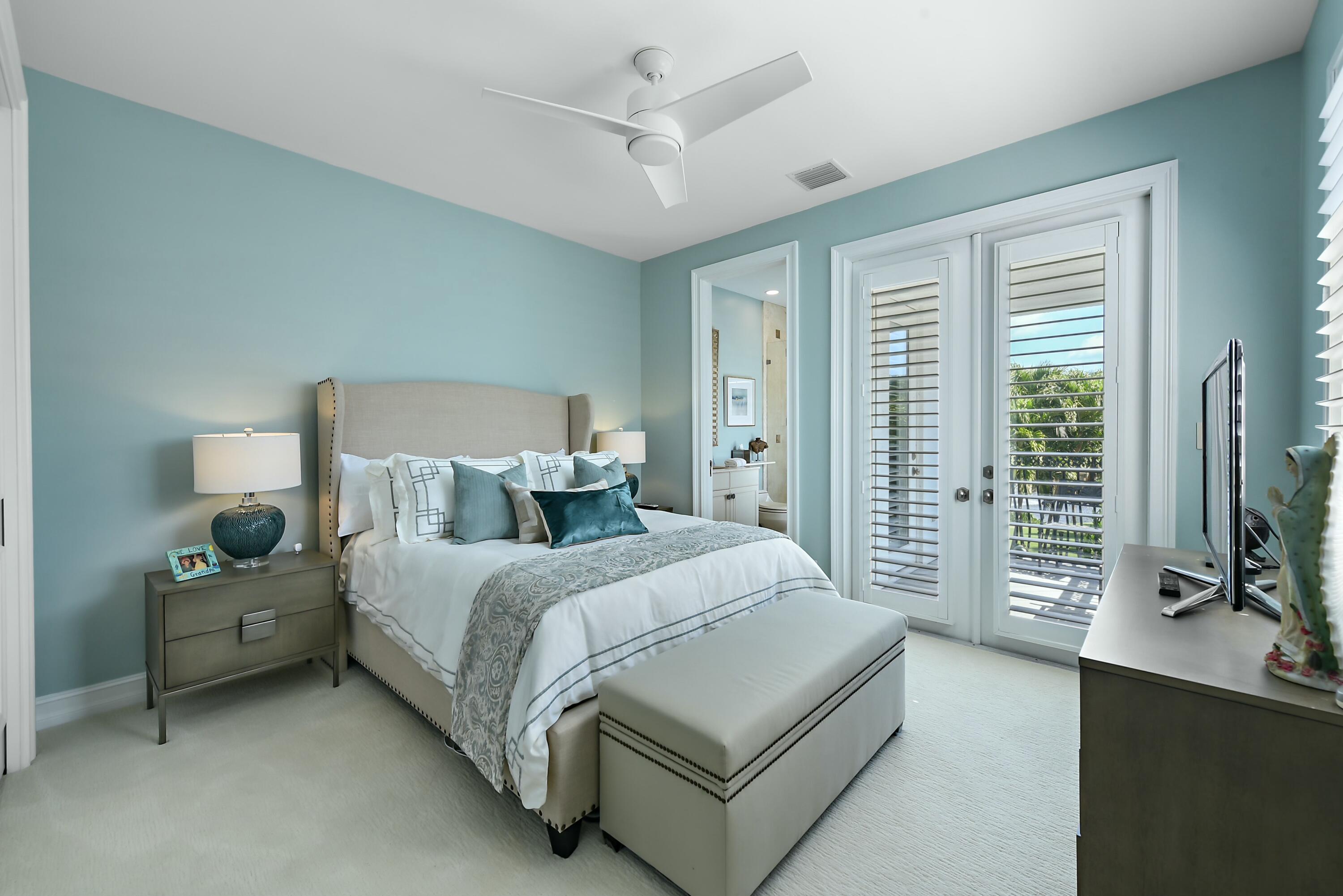 Boca Raton, Florida, 33432, United States, 4 Bedrooms Bedrooms, ,5 BathroomsBathrooms,Residential,For Sale,1770617