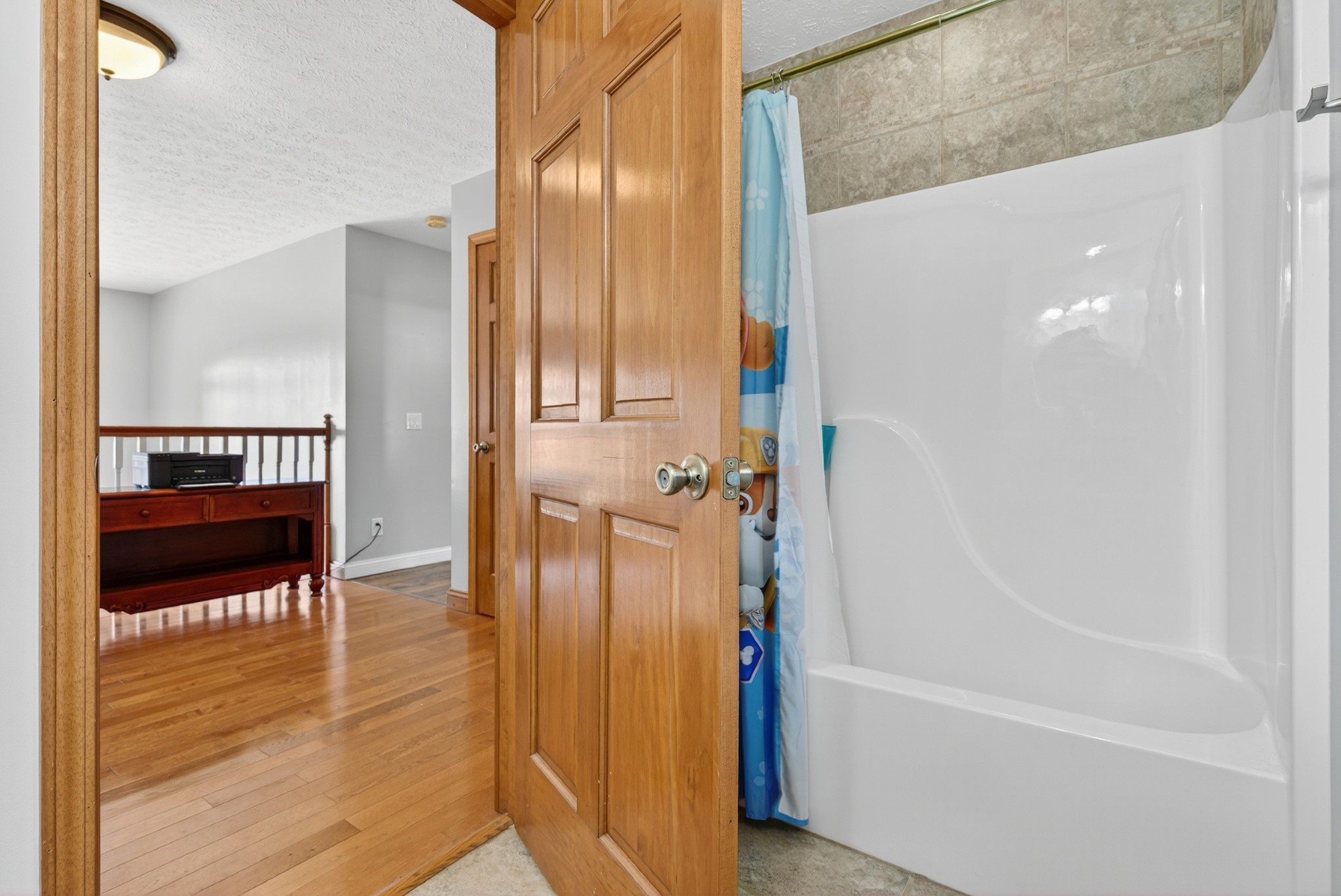 Puryear, Tennessee, 38251, United States, 4 Bedrooms Bedrooms, ,4 BathroomsBathrooms,Residential,For Sale,1981229