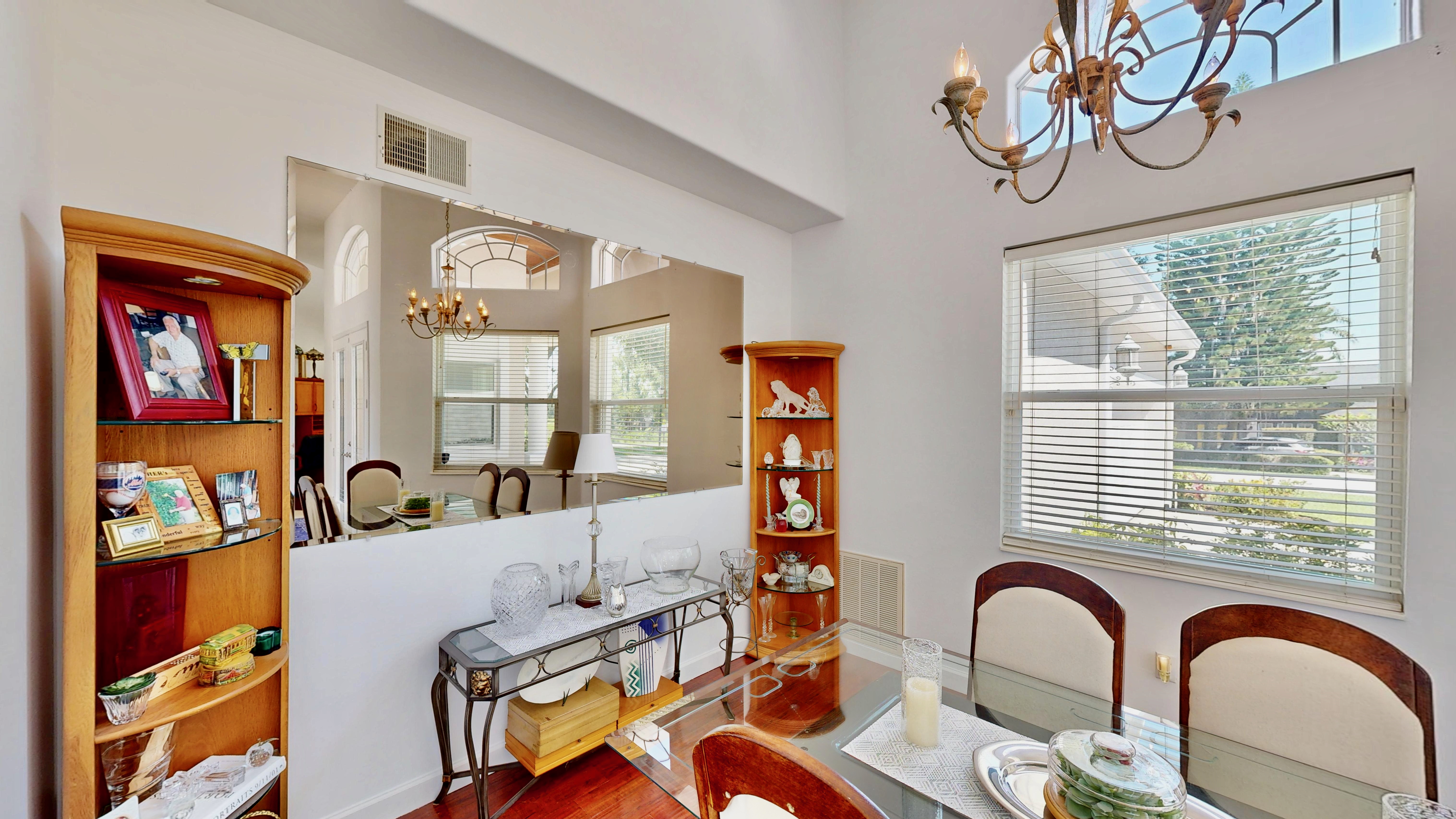 Oakland, Florida, 34760, United States, 4 Bedrooms Bedrooms, ,3 BathroomsBathrooms,Residential,For Sale,1828727