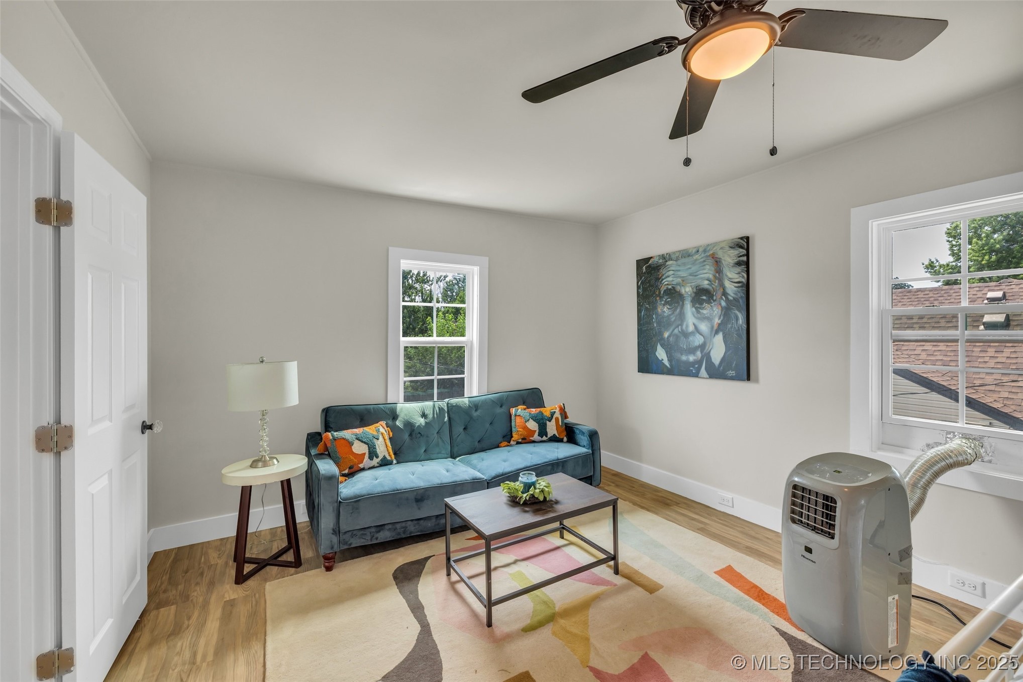 Tulsa, Oklahoma, 74104, United States, 3 Bedrooms Bedrooms, ,3 BathroomsBathrooms,Residential,For Sale,1890482