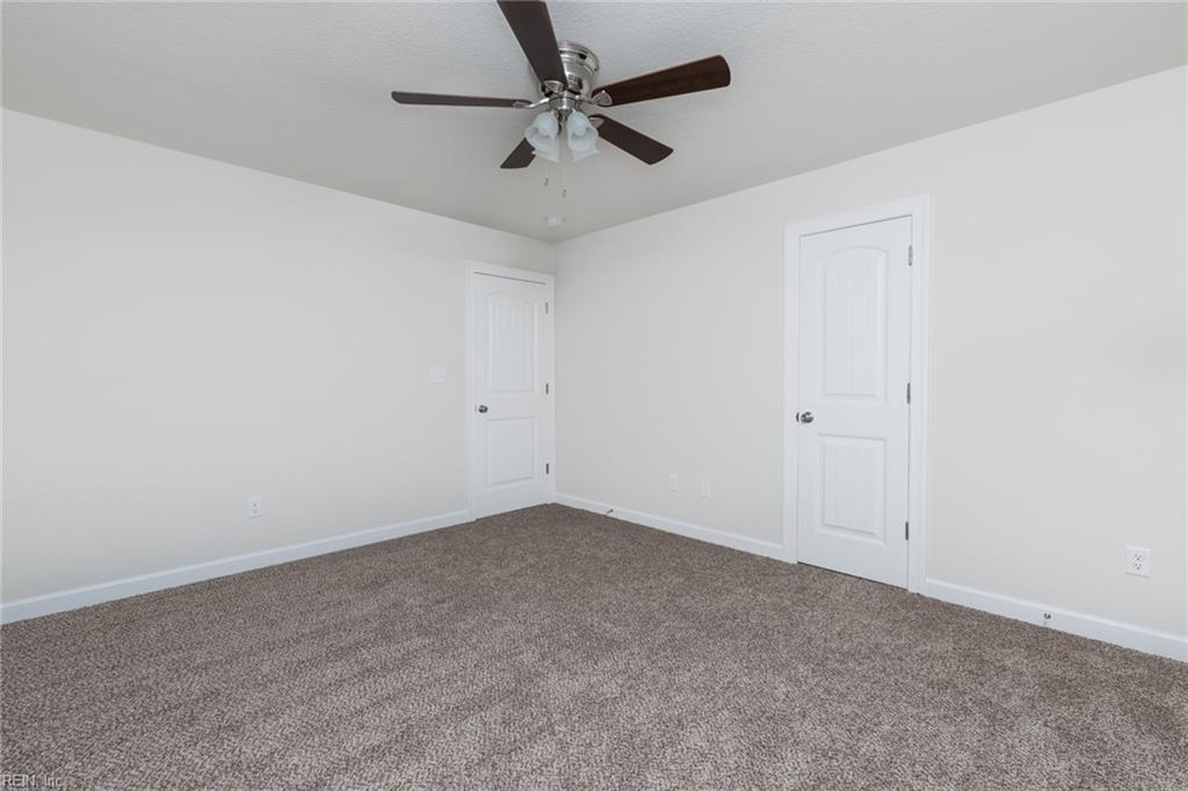  645 Turnpike Road, Belvidere, NC, 27919 - 物件實景