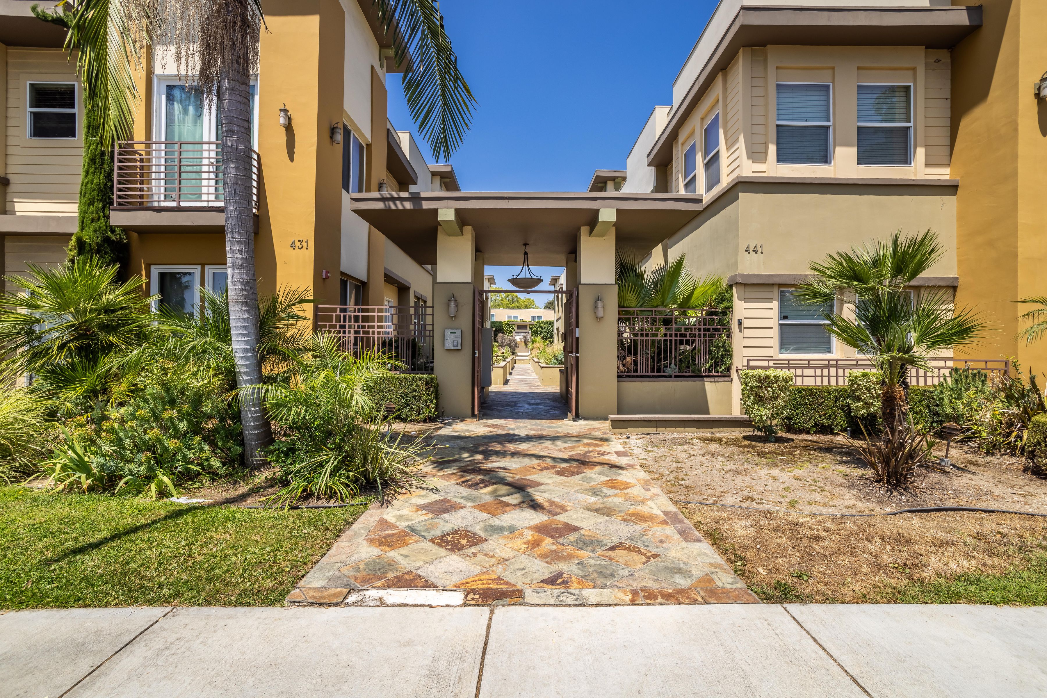  Modern Pasadena Townhome with Private 2-Car Garage - 物件實景