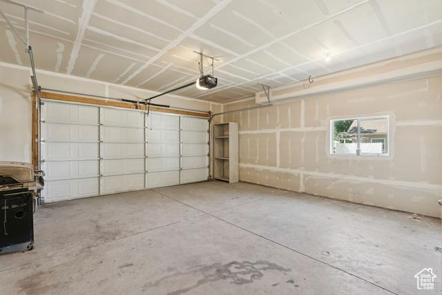 Magna, Utah, 84044, United States, 3 Bedrooms Bedrooms, ,3 BathroomsBathrooms,Residential,For Sale,1921528