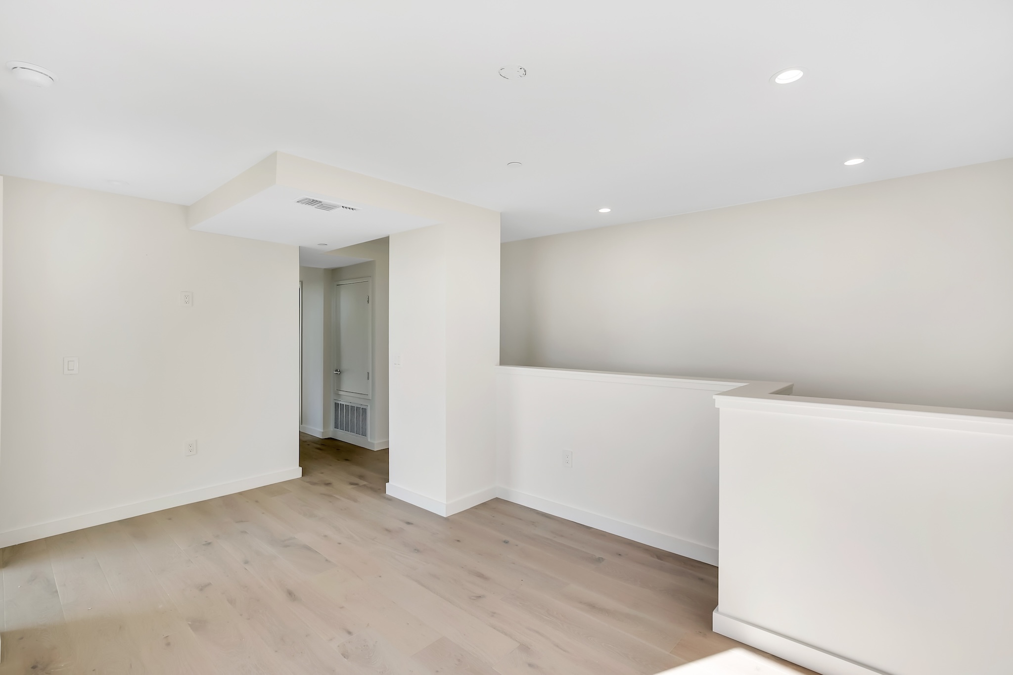  28405 Via Acero St - 物件實景