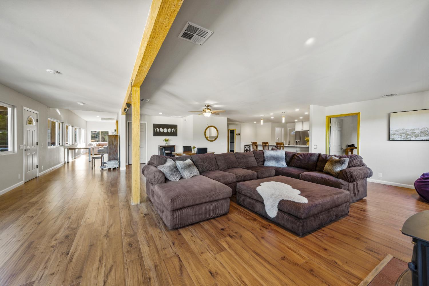 Grass Valley, California, 95945, United States, 4 Bedrooms Bedrooms, ,4 BathroomsBathrooms,Residential,For Sale,1897188