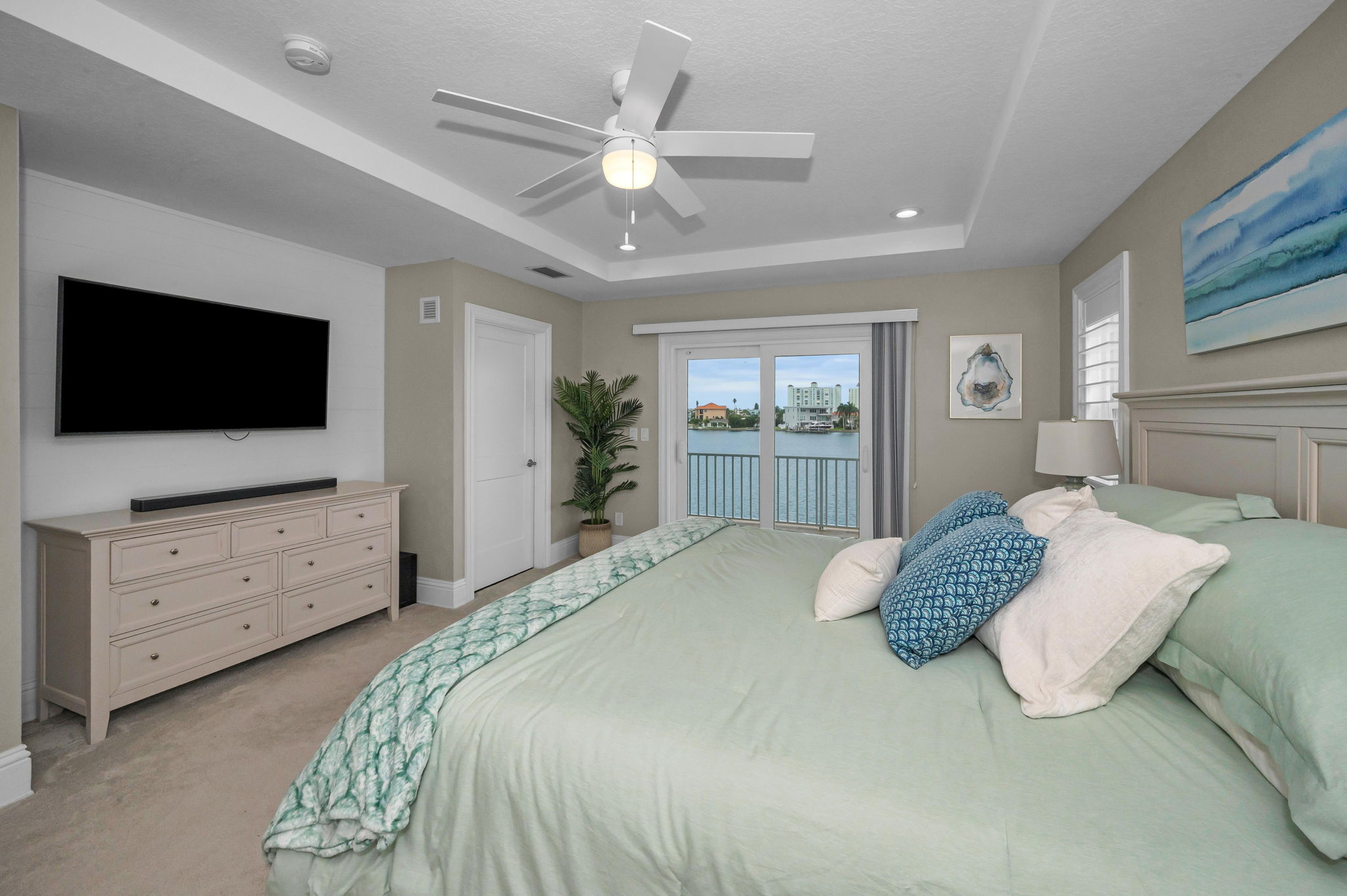 St Pete Beach, Florida, 33706, United States, 5 Bedrooms Bedrooms, ,4 BathroomsBathrooms,Residential,For Sale,1978824