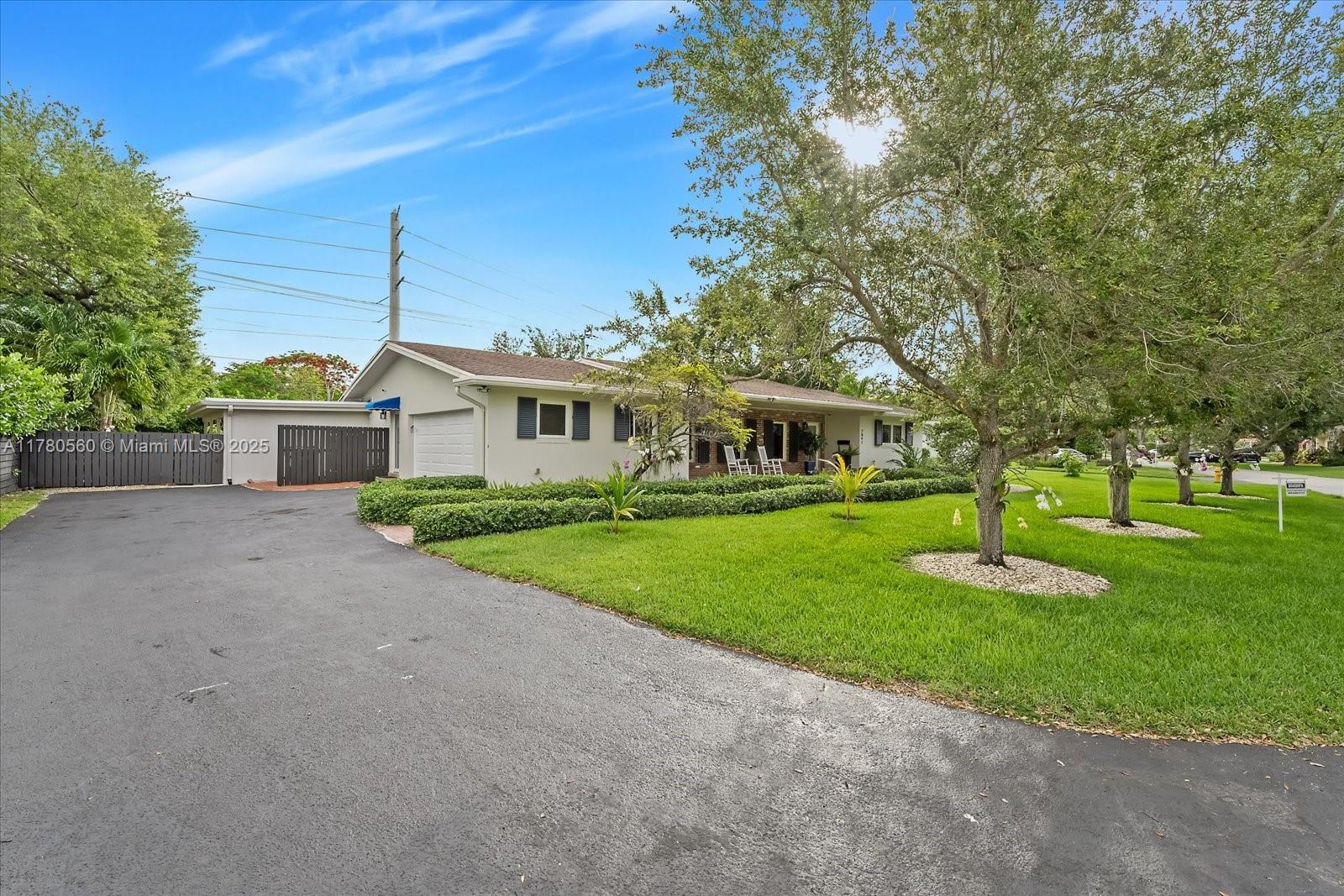 Palmetto Bay, Florida, 33158, United States, 4 Bedrooms Bedrooms, ,3 BathroomsBathrooms,Residential,For Sale,1995550