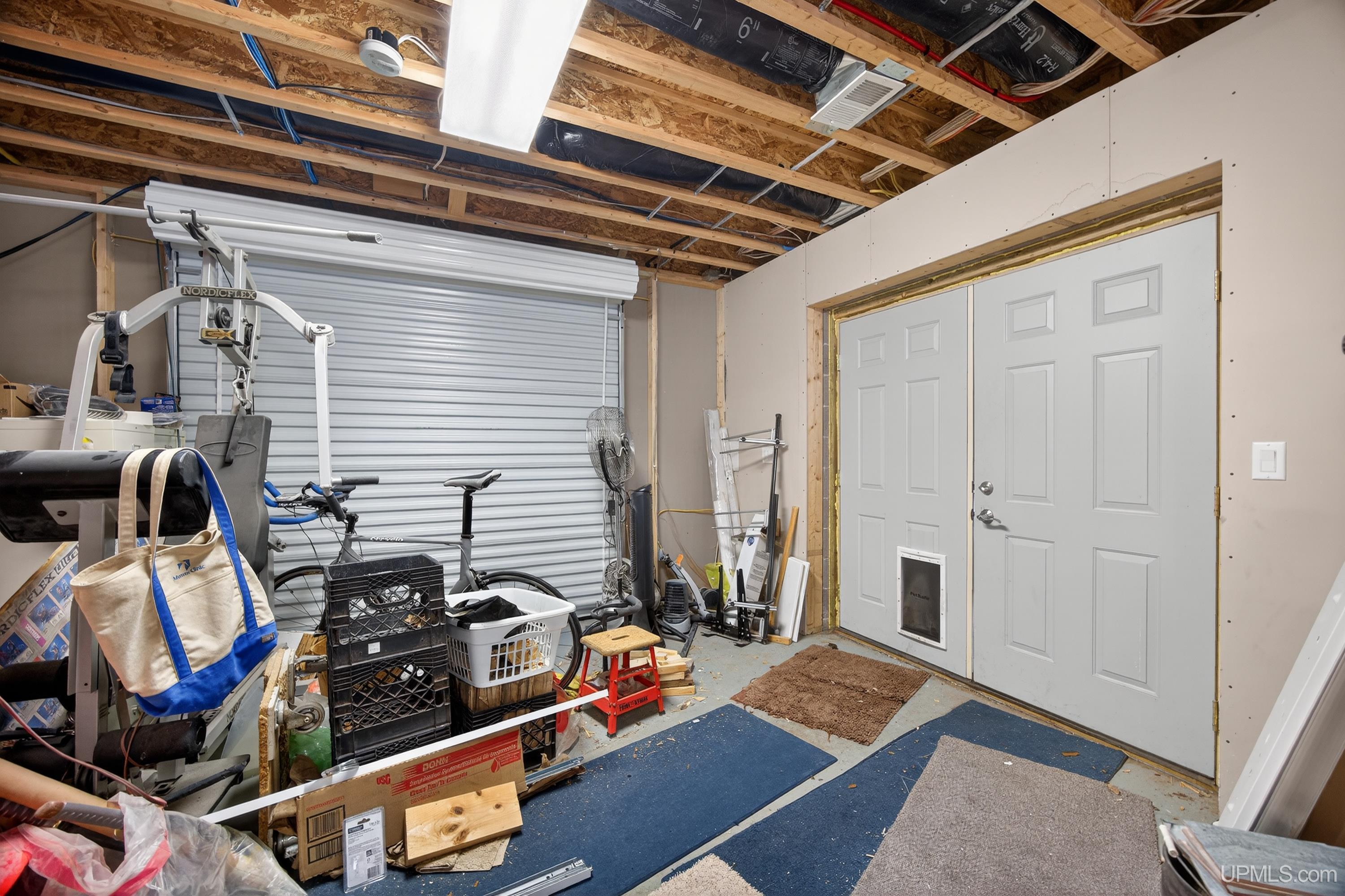 Houghton, Michigan, 49931, United States, 3 Bedrooms Bedrooms, ,4 BathroomsBathrooms,Residential,For Sale,2029605