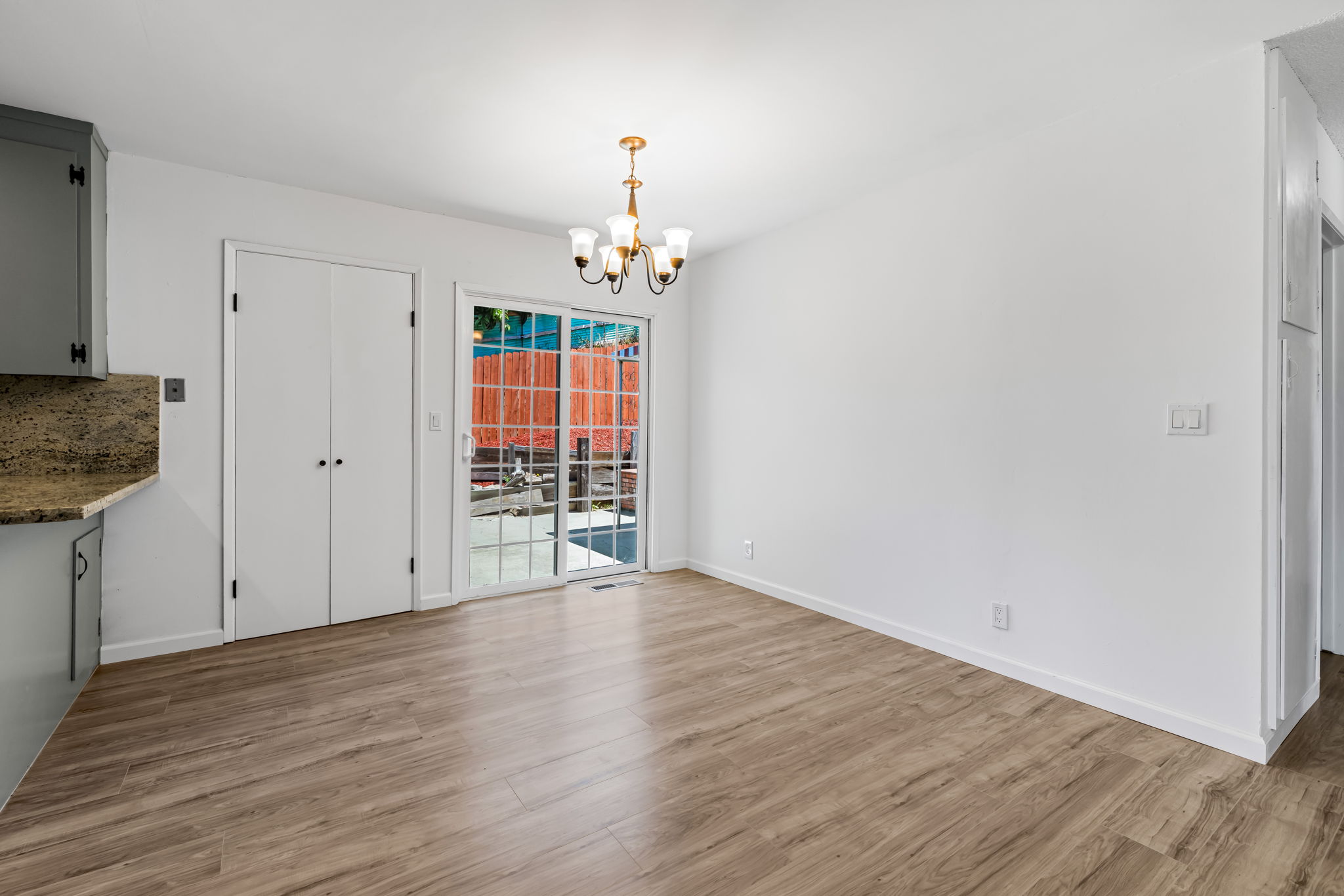 Watsonville, California, 95076, United States, 3 Bedrooms Bedrooms, ,2 BathroomsBathrooms,Residential,For Sale,1976793