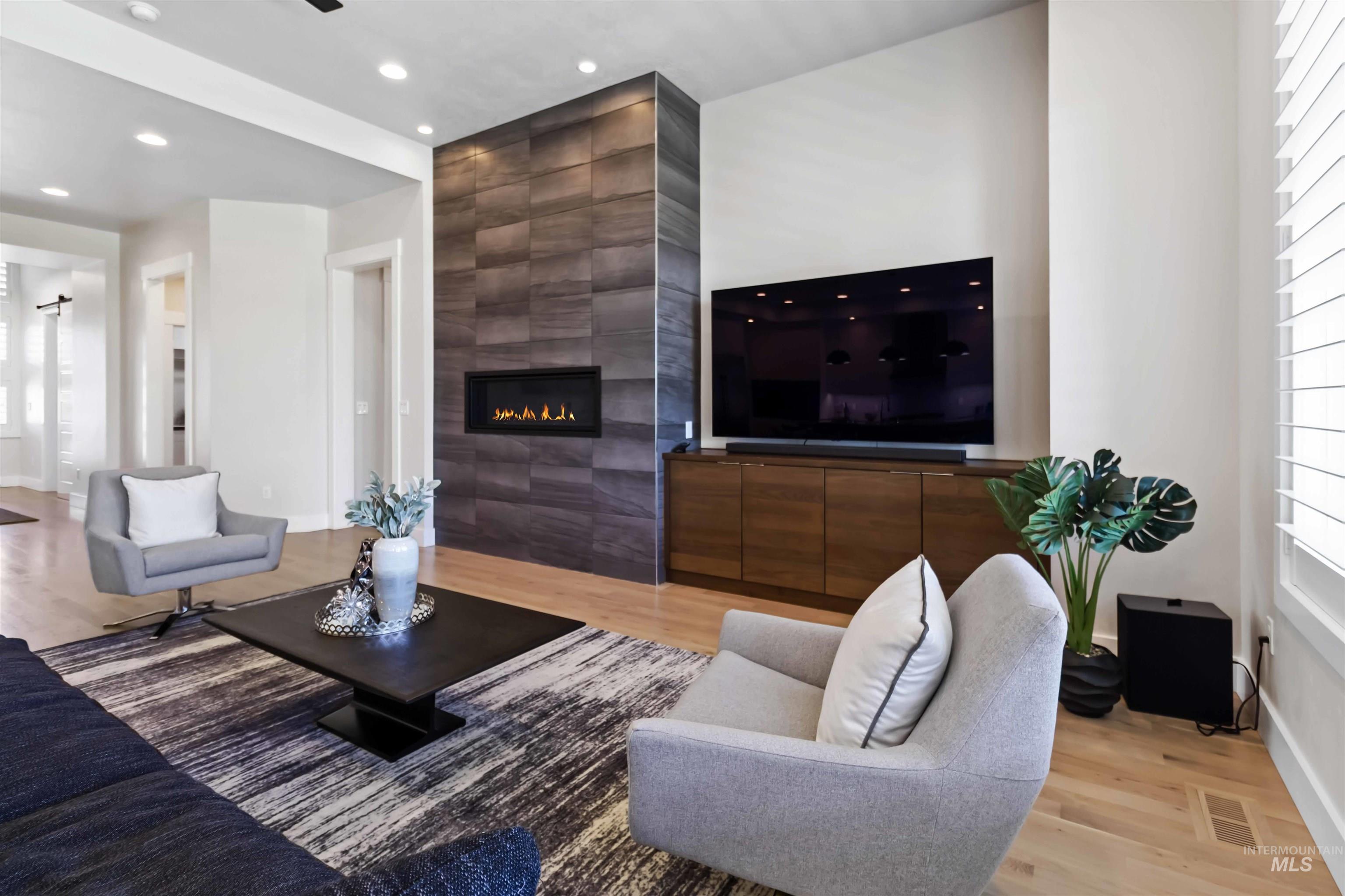 Meridian, Idaho, 83642, United States, 3 Bedrooms Bedrooms, ,3 BathroomsBathrooms,Residential,For Sale,1890290