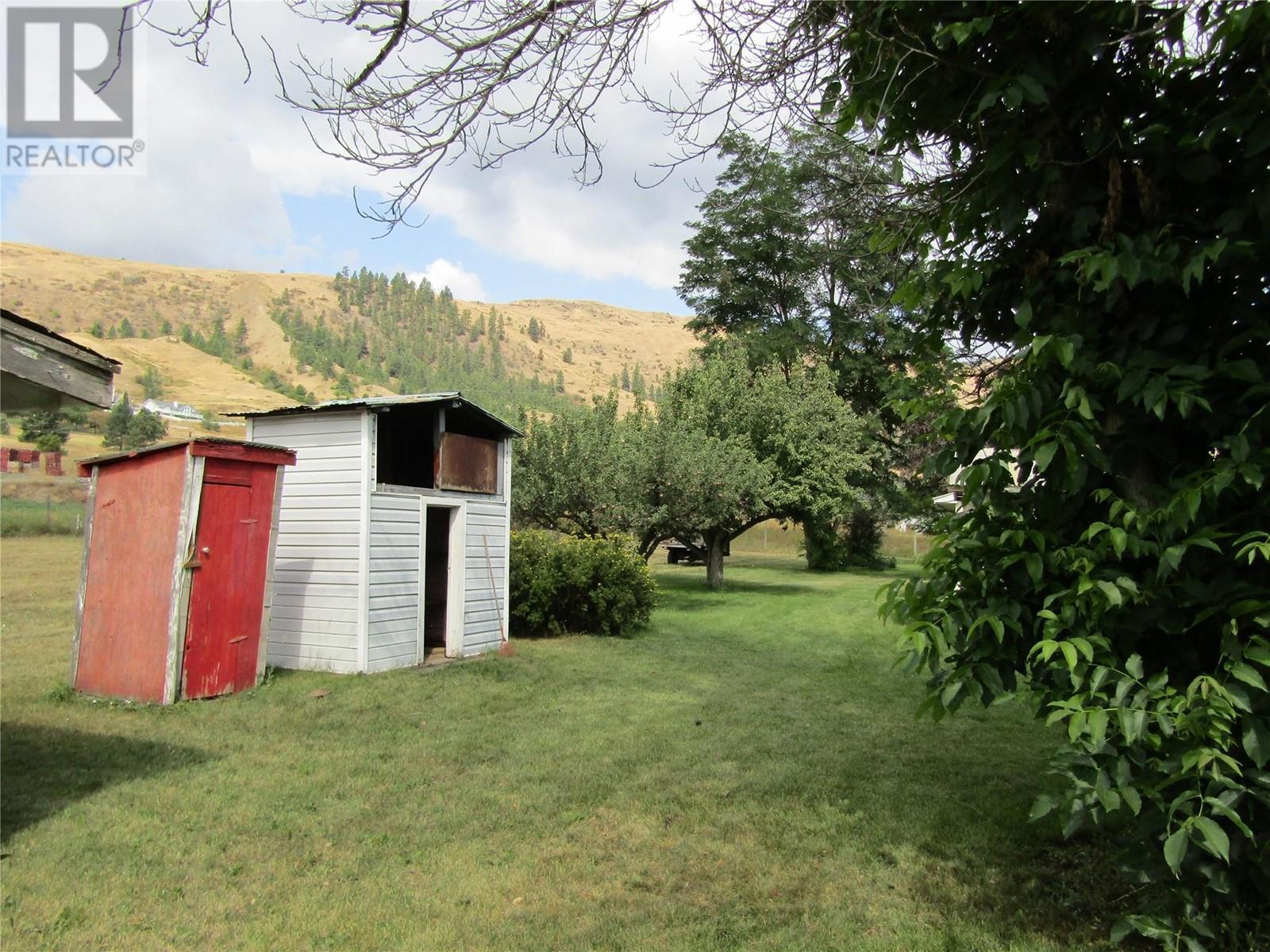 GRAND FORKS, British Columbia, V0H 1H5, CA, 3 Bedrooms Bedrooms, ,1 BathroomBathrooms,Residential,For Sale,1947650