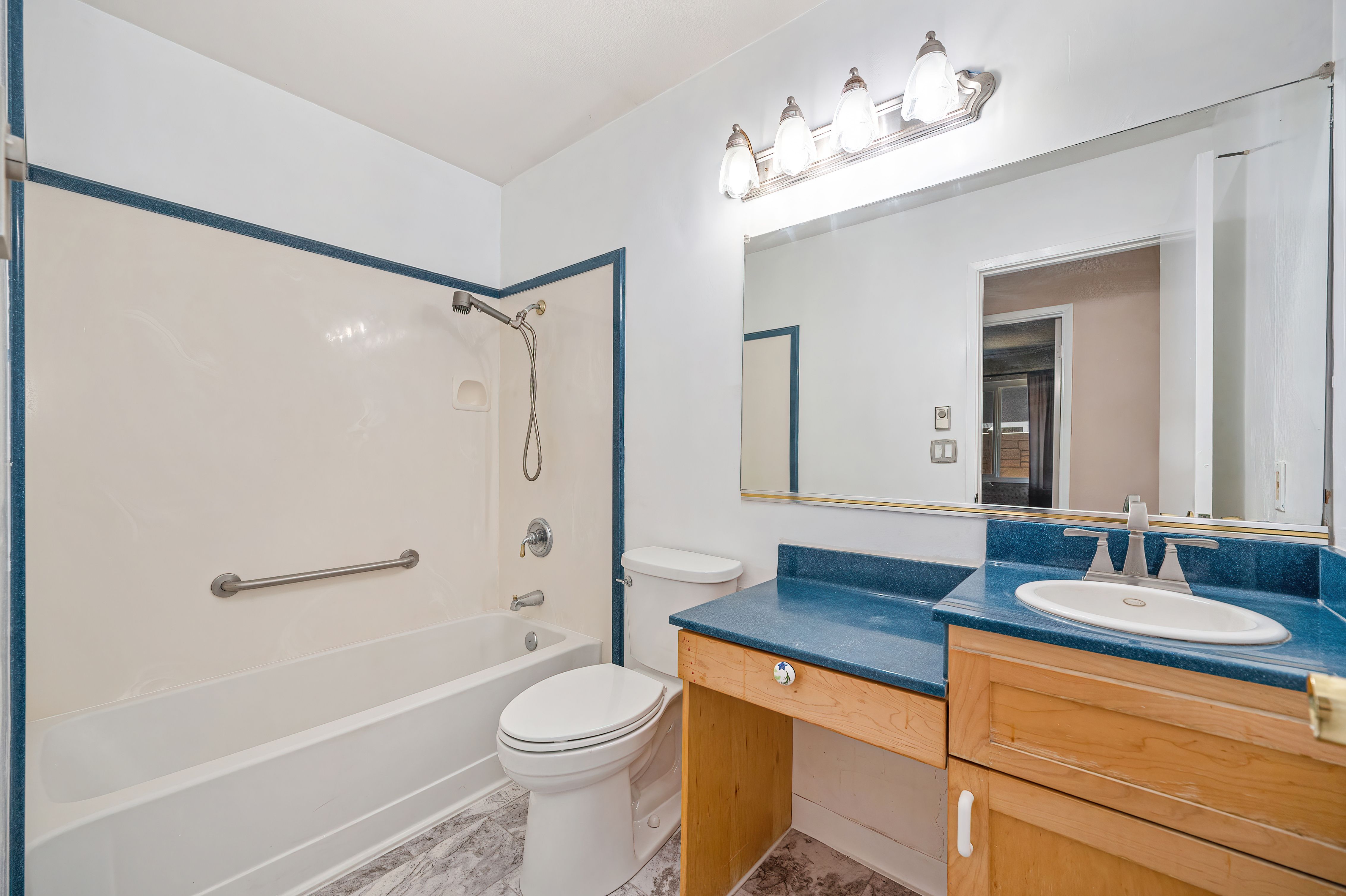  7613 Black Bear Drive, Sacramento, CA 95843 - 物件實景
