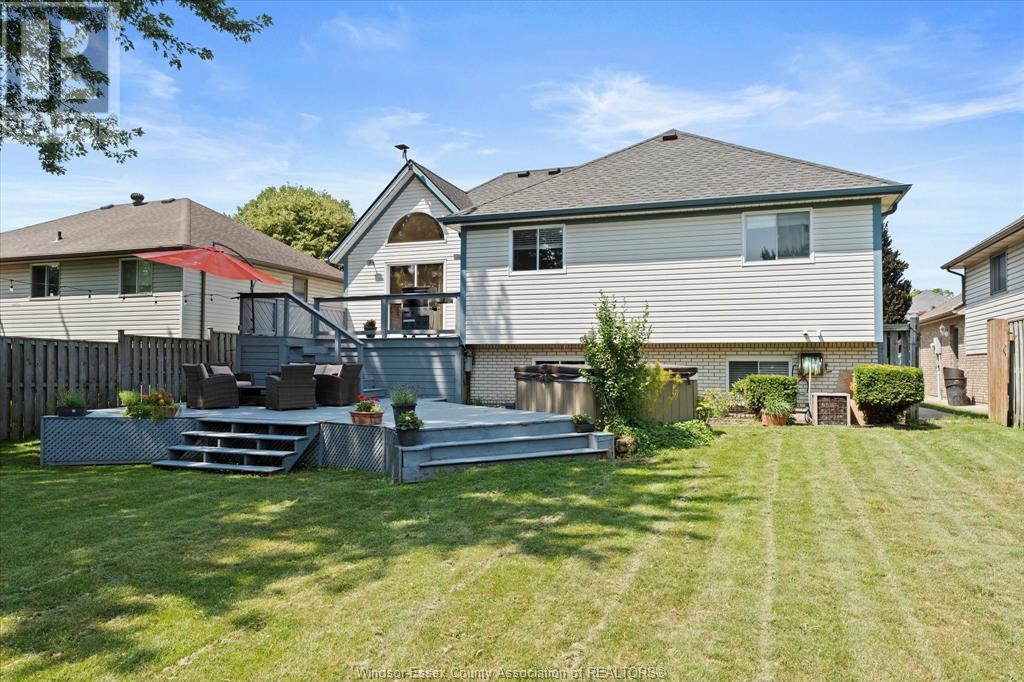 TECUMSEH, Ontario, N8N 4T1, CA, 5 Bedrooms Bedrooms, ,2 BathroomsBathrooms,Residential,For Sale,1902175