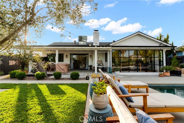 Granada Hills, California, 91344, United States, 3 Bedrooms Bedrooms, ,2 BathroomsBathrooms,Residential,For Sale,2000325