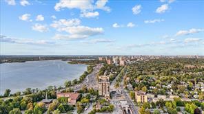 Ottawa, Ontario, K2A 1R8, CA, 2 Bedrooms Bedrooms, ,2 BathroomsBathrooms,Residential,For Sale,1989135