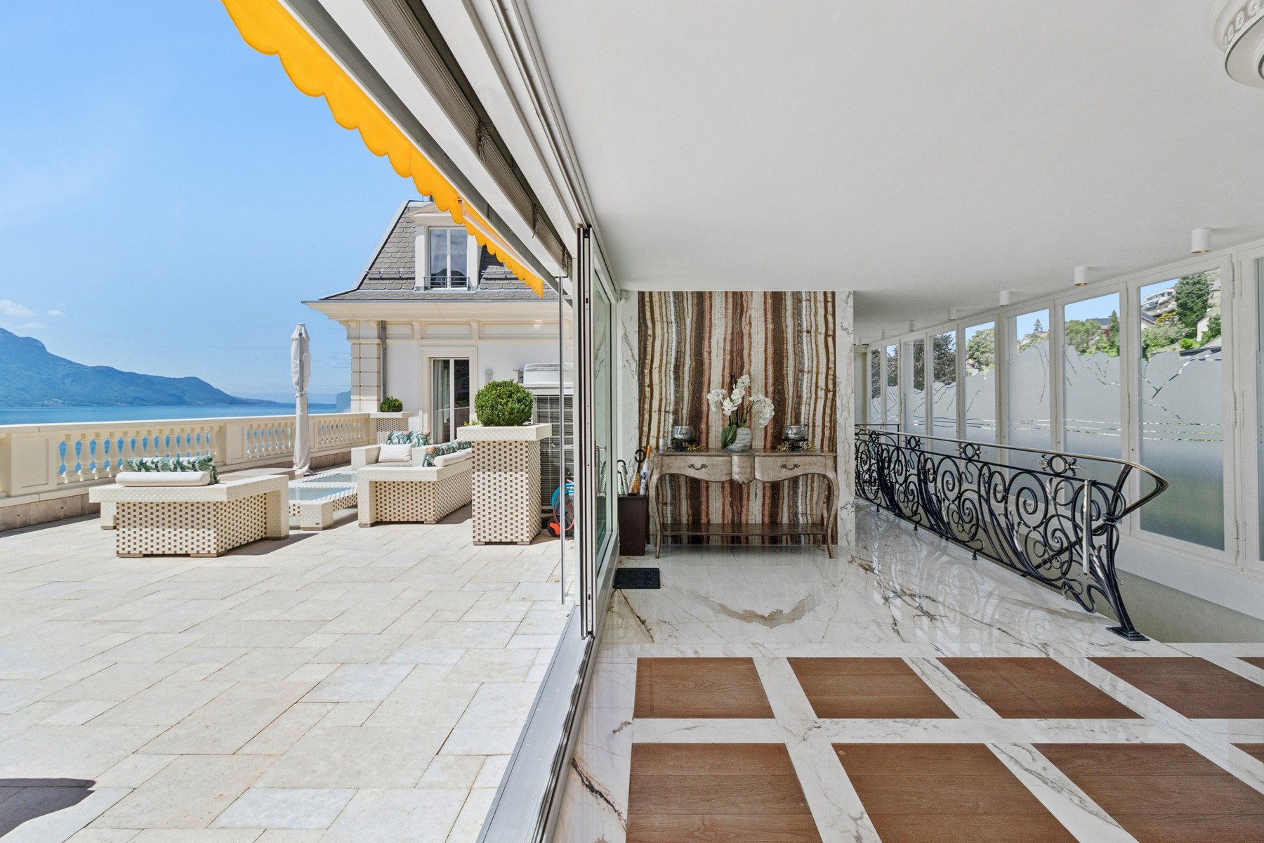  One-of-a-Kind - Luxury Penthouse with Panoramic Views in Montreux - 物件實景