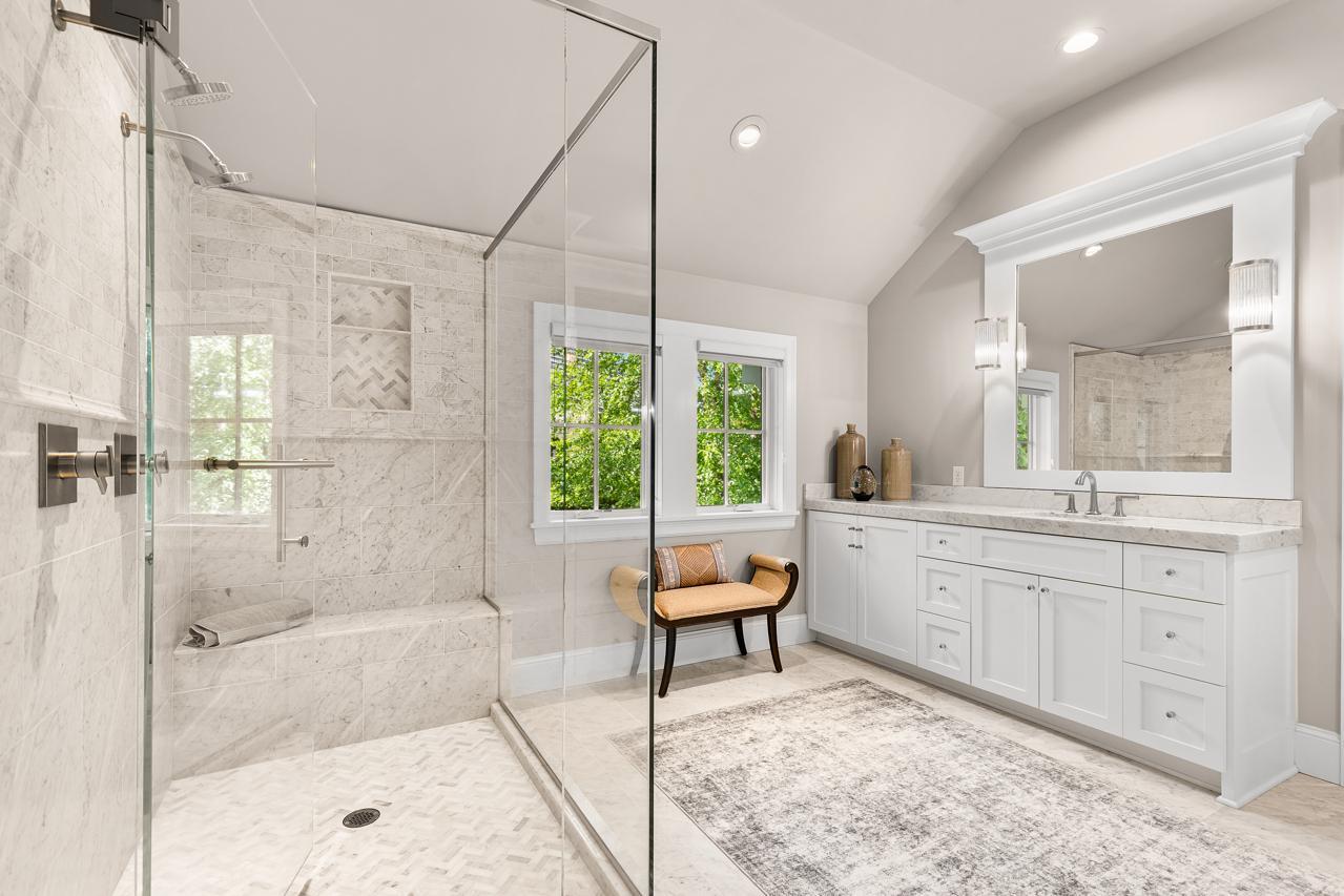 Wayzata, Minnesota, 55391, United States, 4 Bedrooms Bedrooms, ,1 BathroomBathrooms,Residential,For Sale,1999686