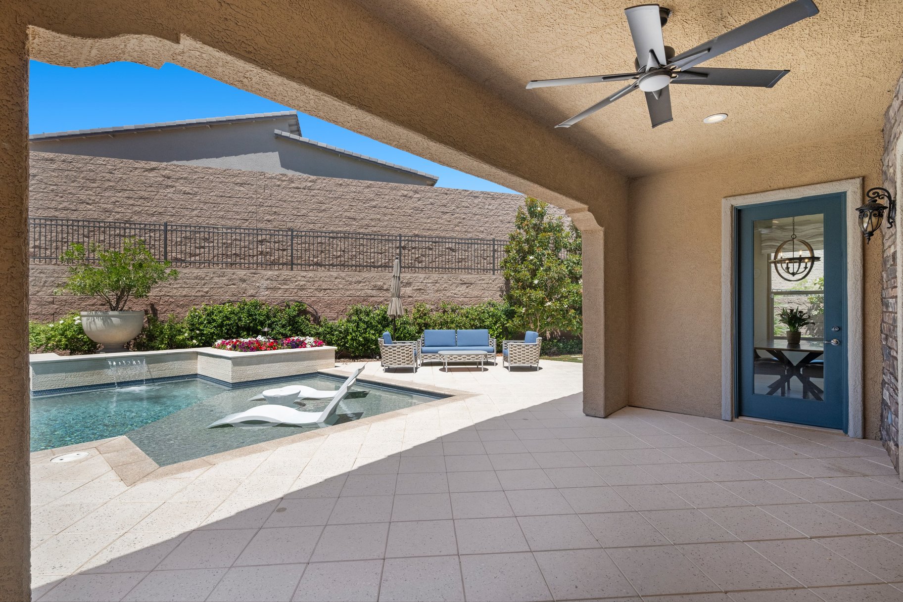  DESIGNER DREAM OASIS IN GATED LAKE LAS VEGAS, FURNISHED TURN-KEY - 物件實景