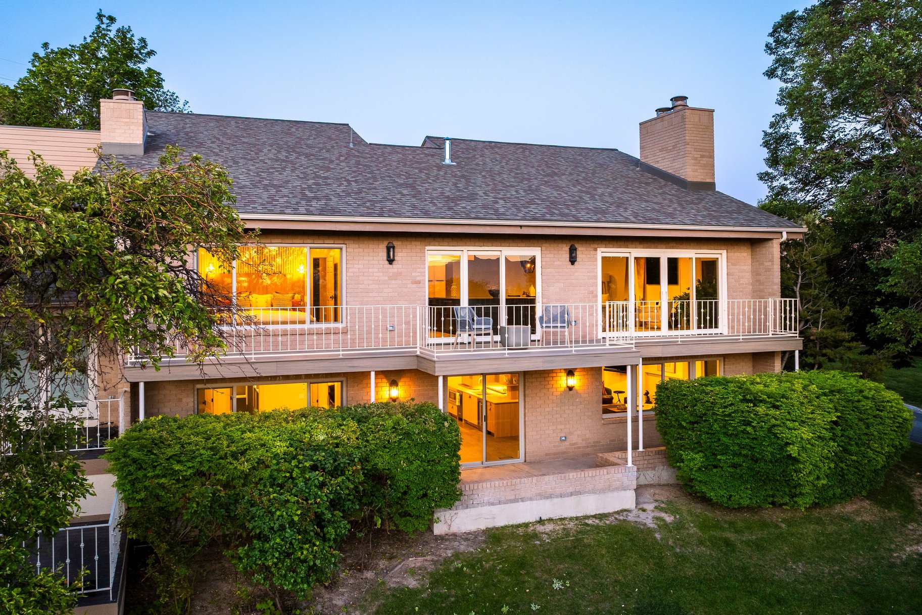  Fully Remodeled Entertainer