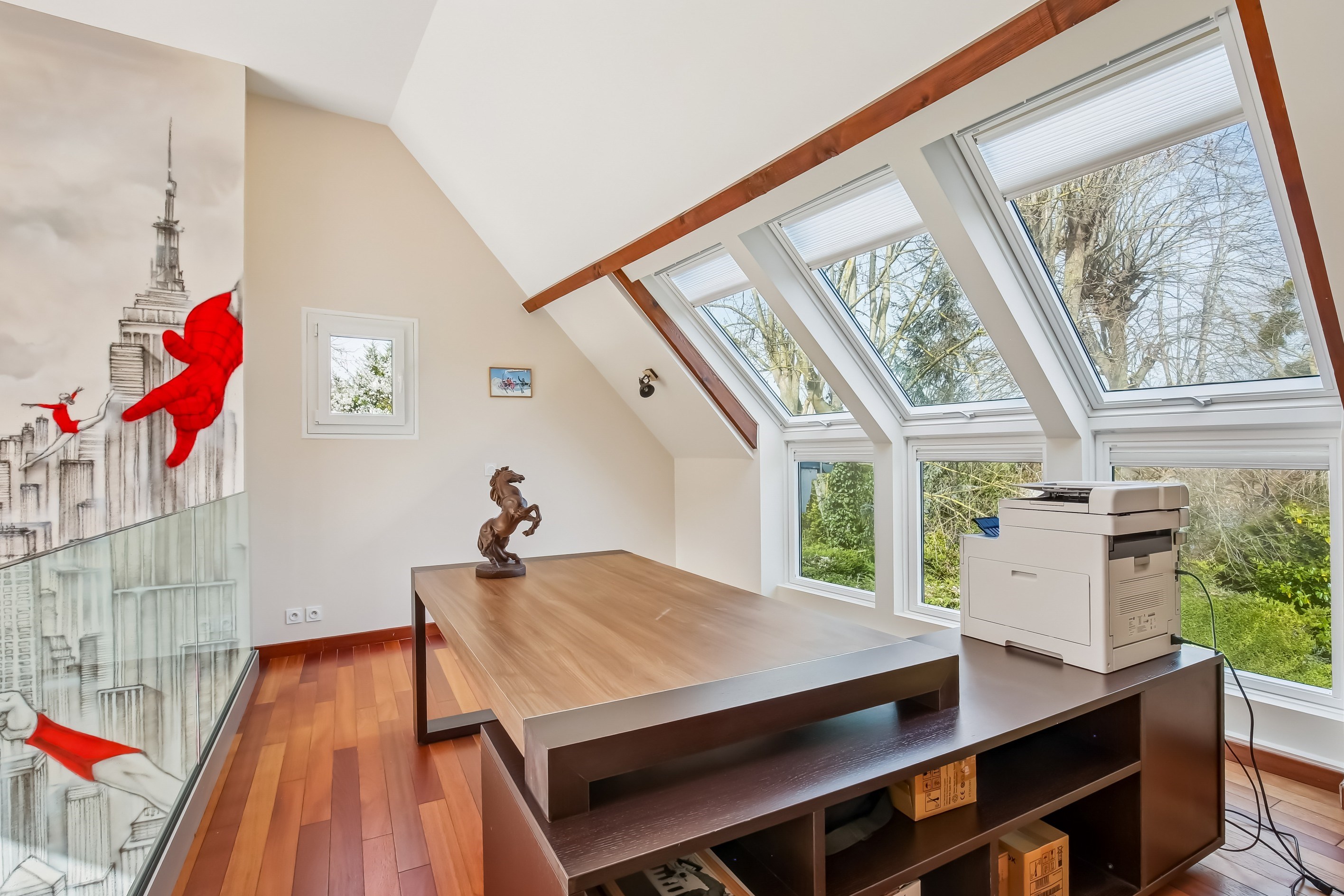  Sole Agent – Exceptional Family Home with Park and Swimming Pool Facing the Sei… - 物件實景