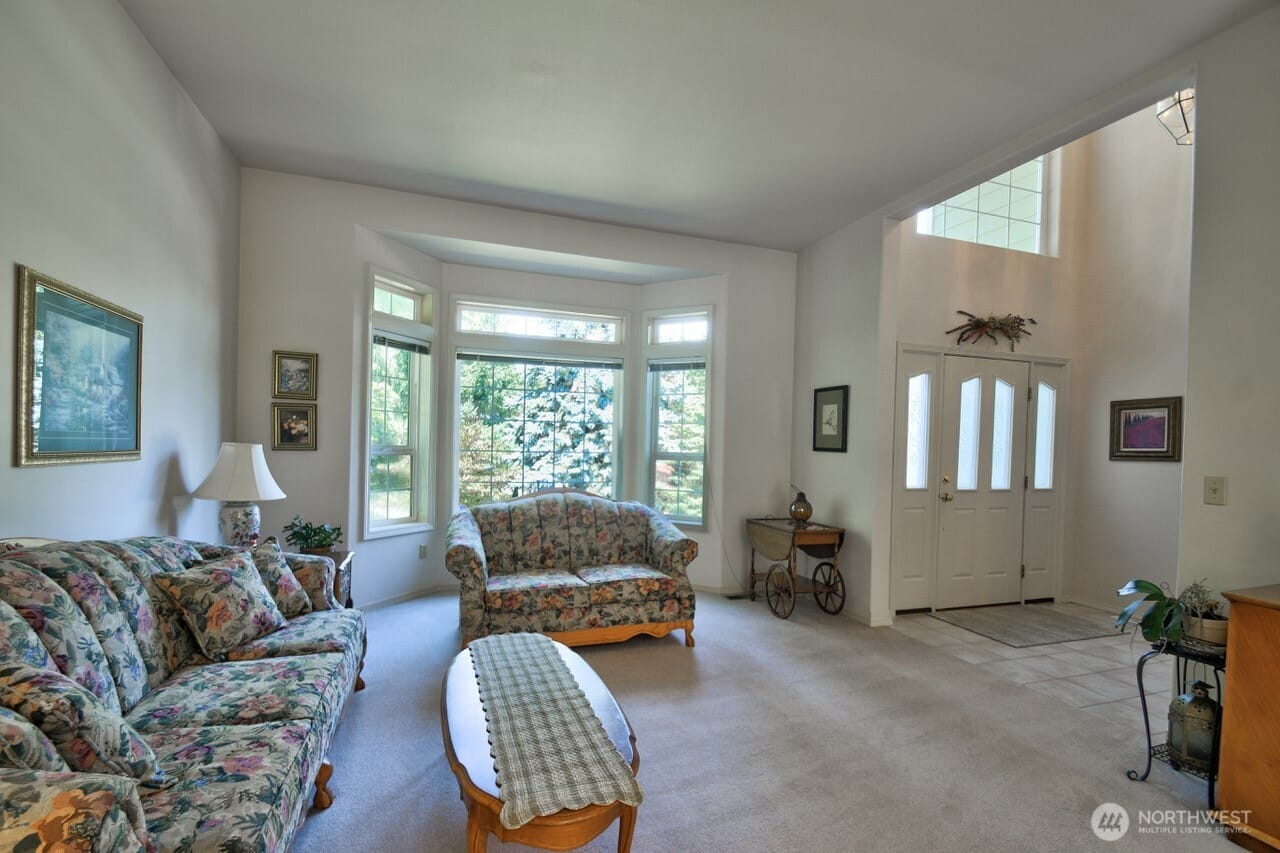 Olympia, Washington, 98516, United States, 3 Bedrooms Bedrooms, ,3 BathroomsBathrooms,Residential,For Sale,1917229