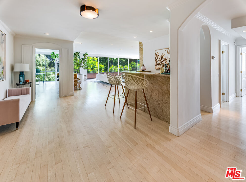 339 N Palm Dr #202, Beverly Hills, California, 90210, United States, 2 Bedrooms Bedrooms, ,3 BathroomsBathrooms,Residential,For Sale,339 N Palm Dr #202,1557468