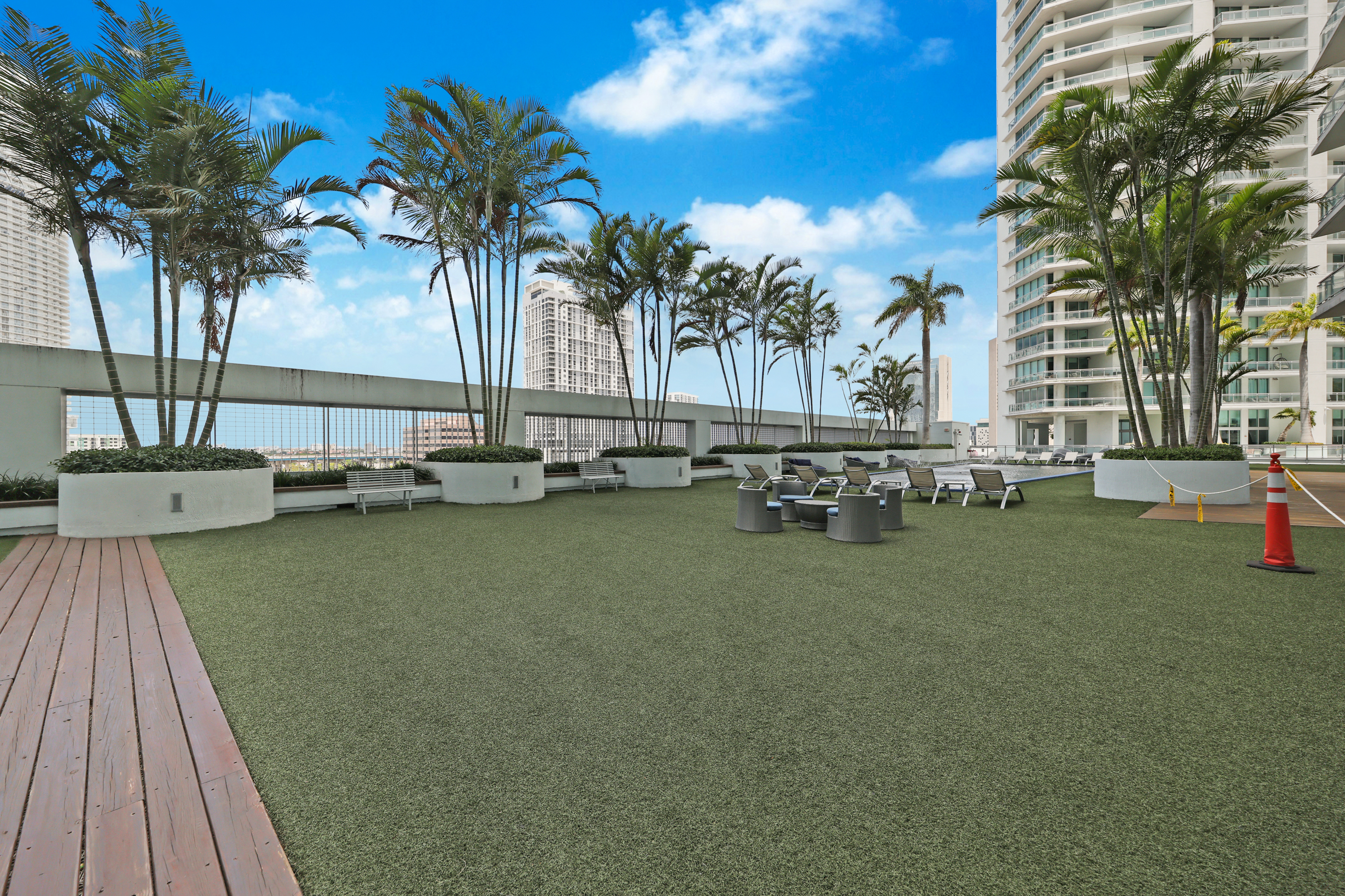  92 SW 3rd St, Miami, FL, 33130 - 物件實景