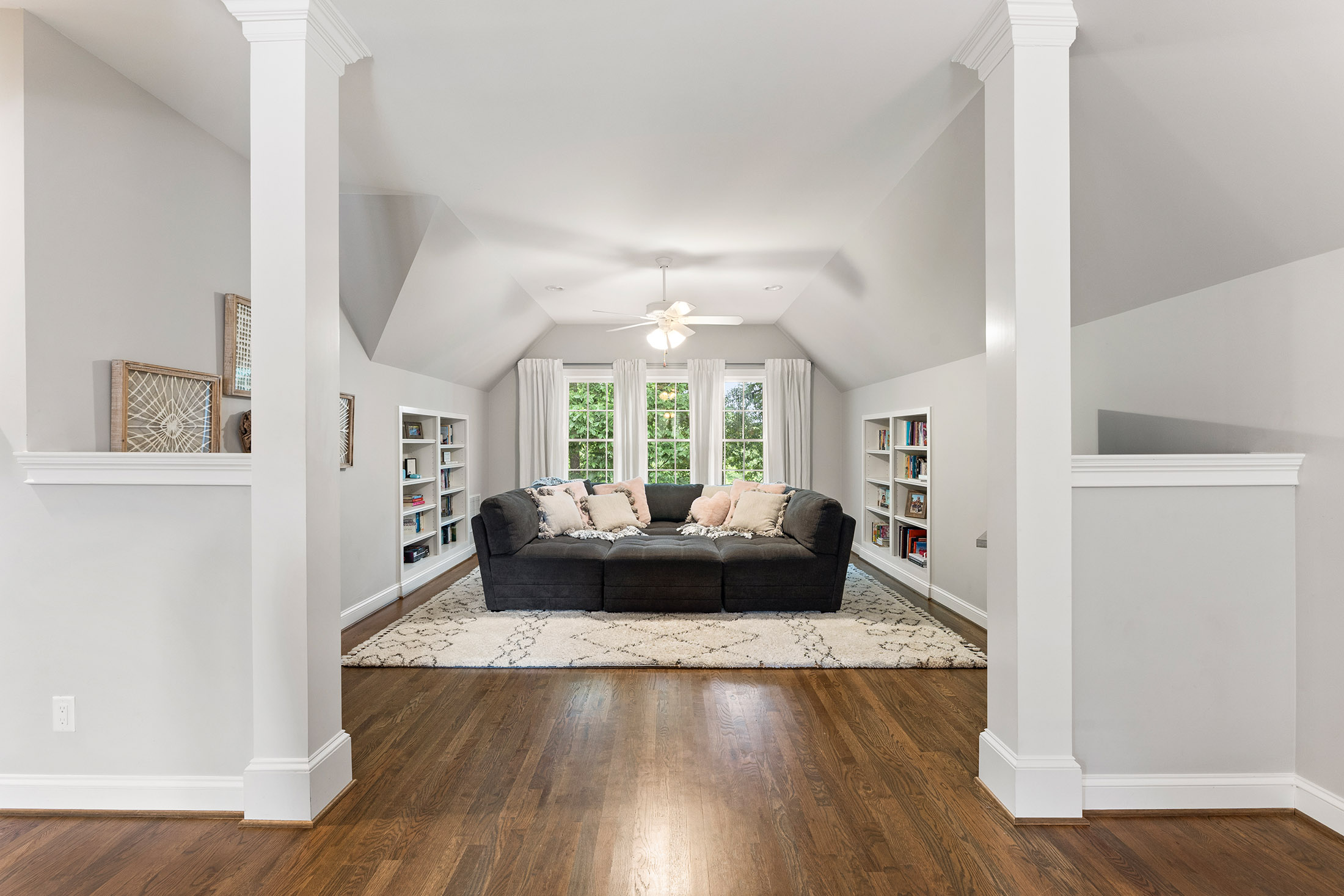 Exceptional Southern Living Street of Dreams Home in Coveted Bethany Green - 物件實景
