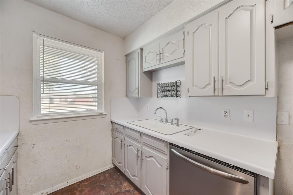 Plano, Texas, 75074, United States, 6 Bedrooms Bedrooms, ,4 BathroomsBathrooms,Residential,For Sale,1994194