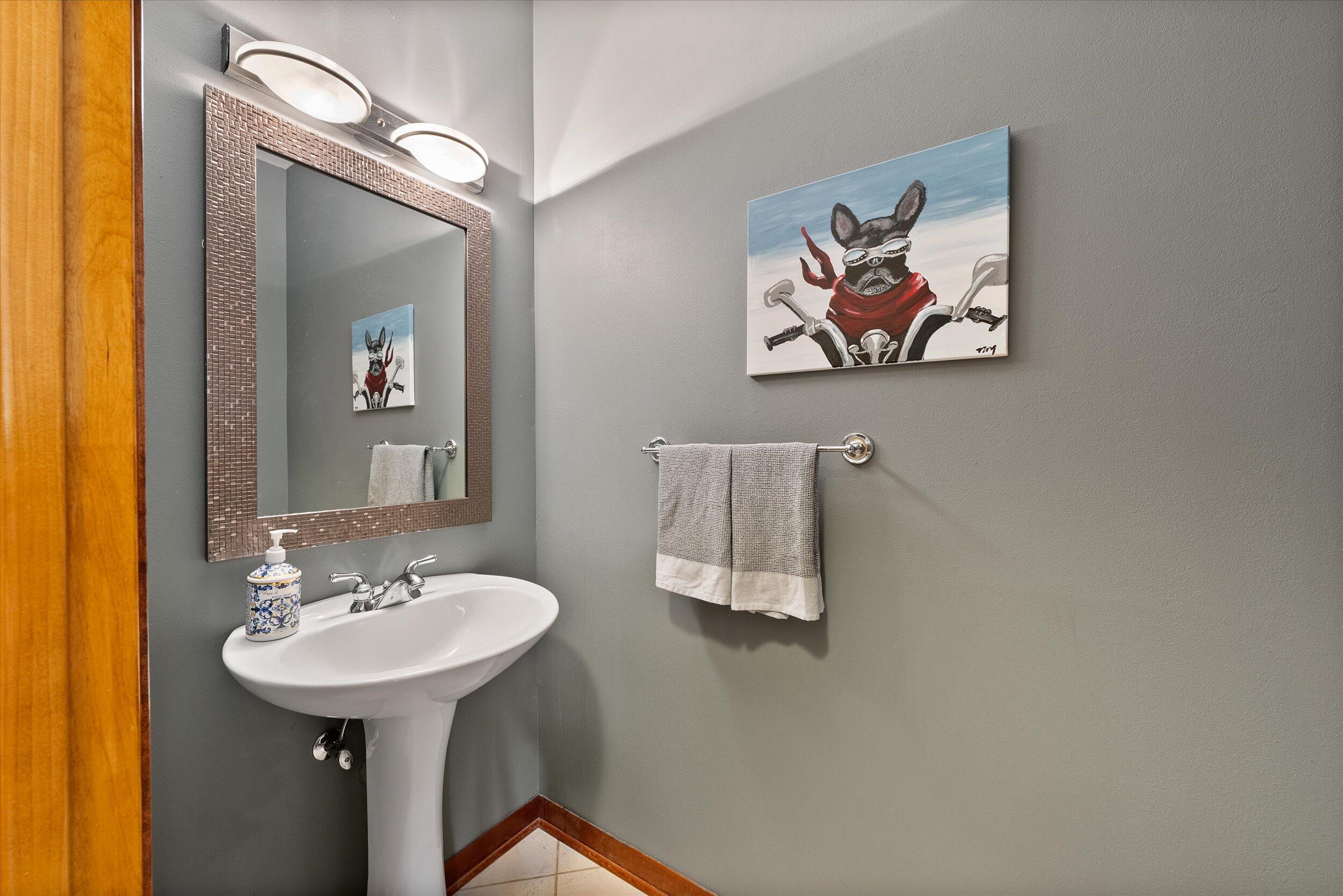 Grafton, Wisconsin, 53024, United States, 4 Bedrooms Bedrooms, ,6 BathroomsBathrooms,Residential,For Sale,1989565