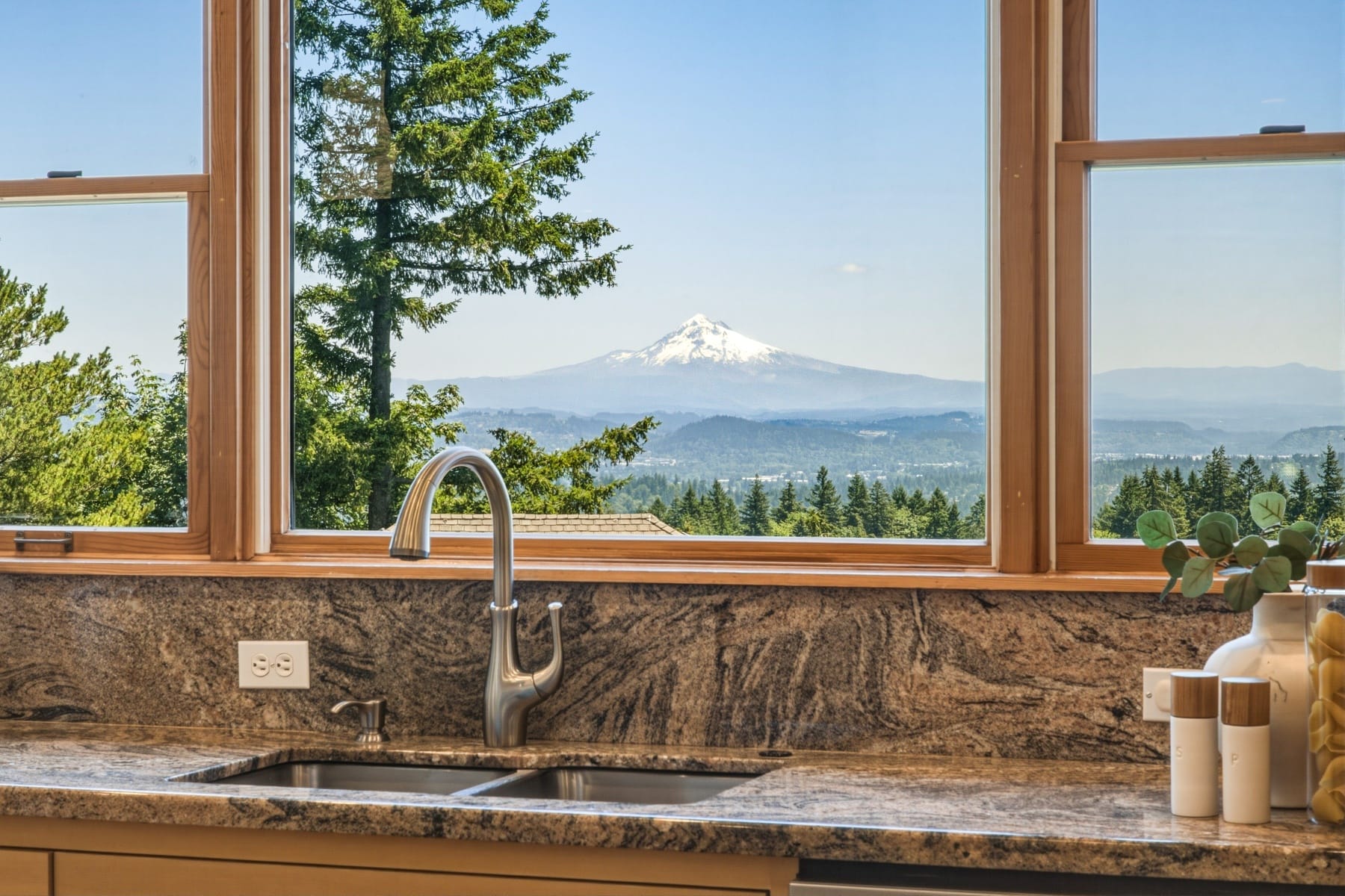  8 GARIBALDI ST Lake Oswego, OR 97035 - 物件實景