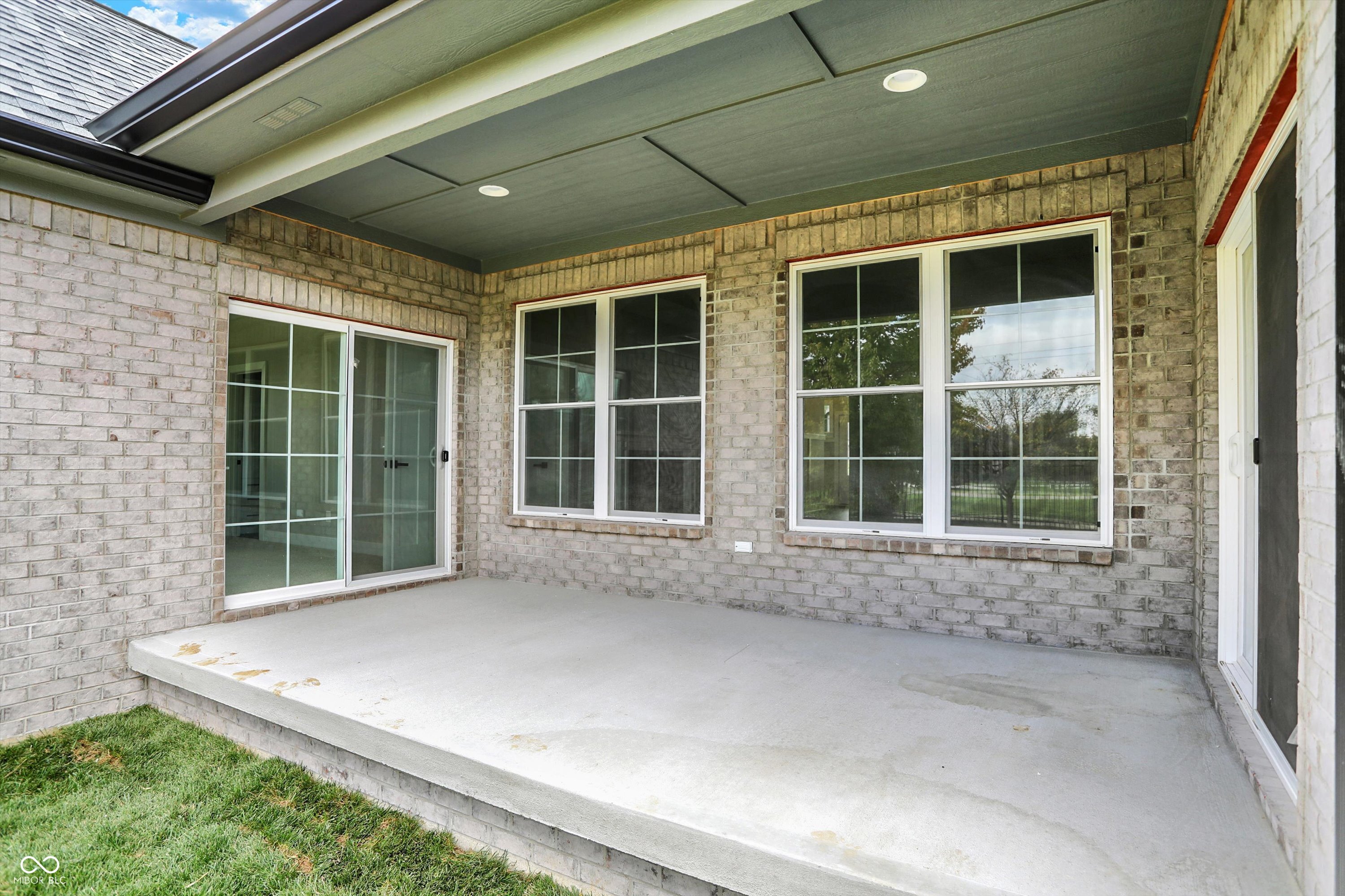 Indianapolis, Indiana, 46237, United States, 4 Bedrooms Bedrooms, ,2 BathroomsBathrooms,Residential,For Sale,1983350