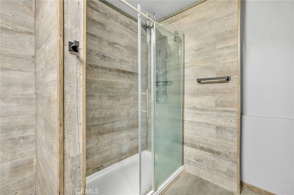 Calabasas, California, 91302, United States, 5 Bedrooms Bedrooms, ,3 BathroomsBathrooms,Residential,For Sale,1742769