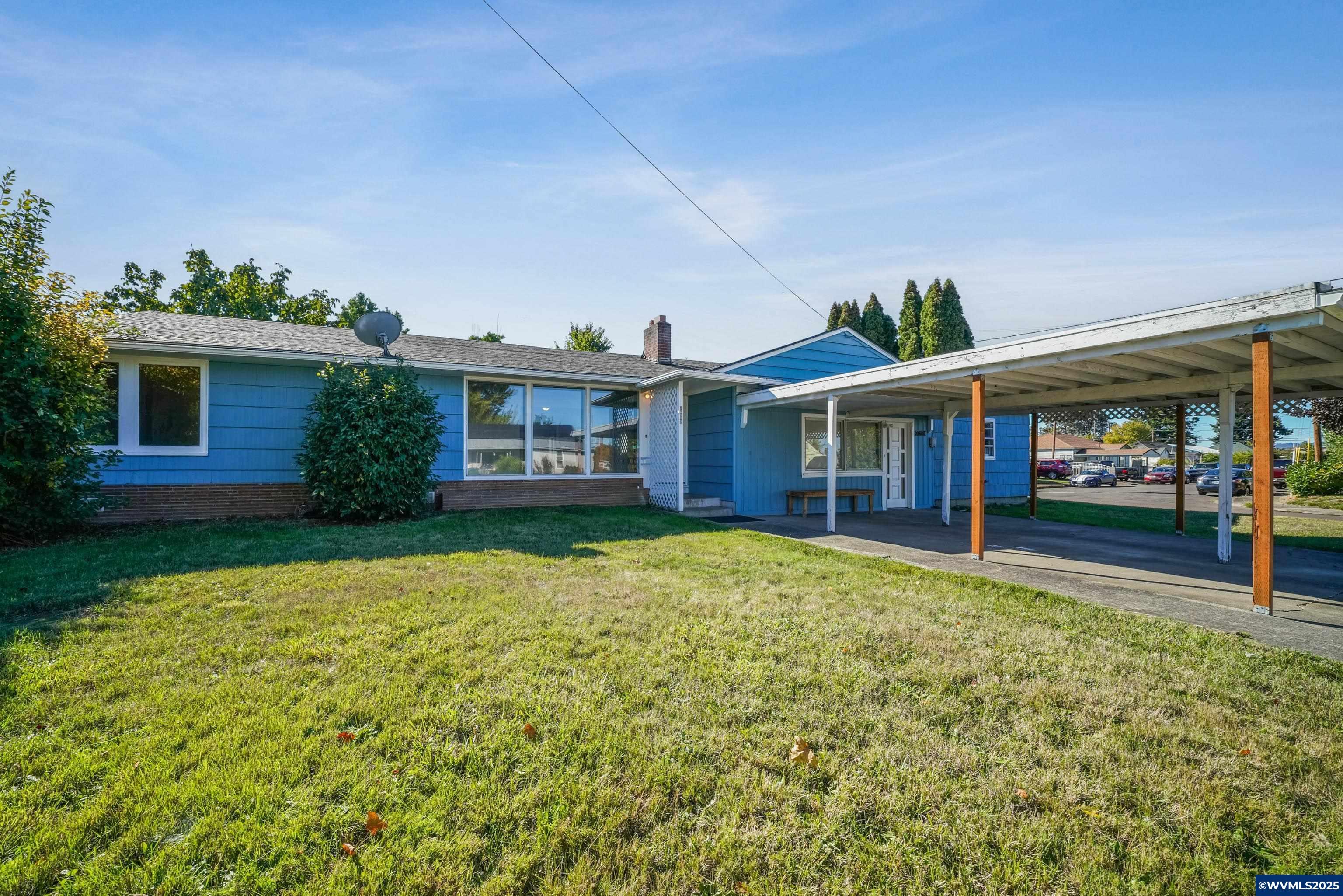 Salem, Oregon, 97301, United States, 5 Bedrooms Bedrooms, ,3 BathroomsBathrooms,Residential,For Sale,1965364