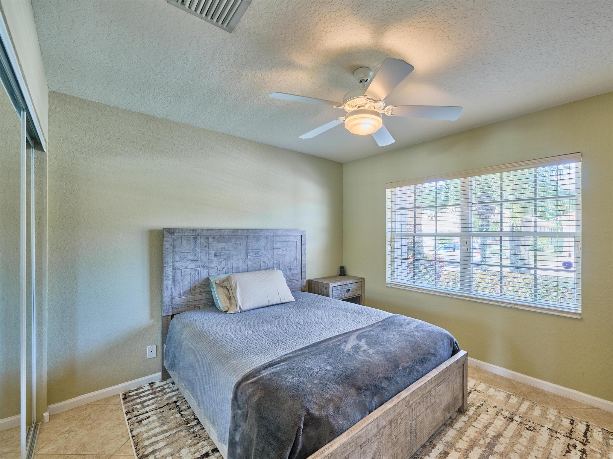 Boynton Beach, Florida, 33437, United States, 3 Bedrooms Bedrooms, ,2 BathroomsBathrooms,Residential,For Sale,1928826