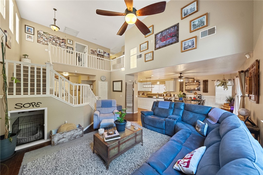 Temecula, California, 92592, United States, 3 Bedrooms Bedrooms, ,3 BathroomsBathrooms,Residential,For Sale,1927855