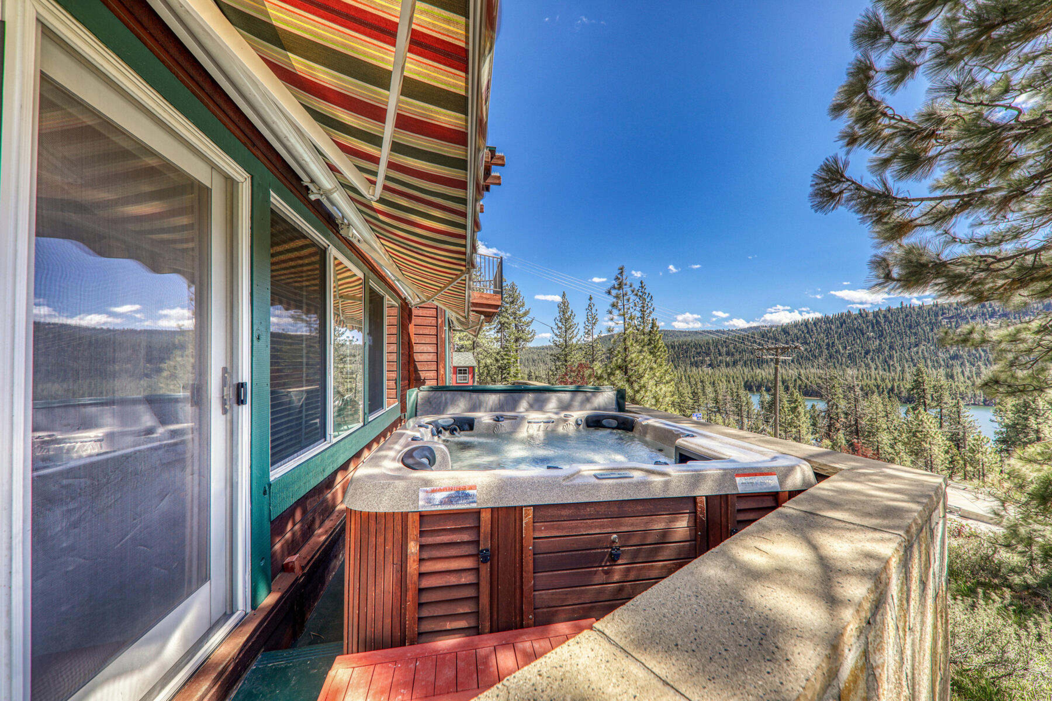  Panoramic Donner Lake and Mountain Views - 物件實景