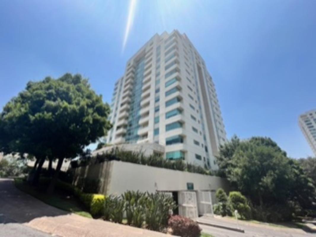 Porton de las Flores, Huixquilucan, Estado de México, 52779, Mexico, 3 Bedrooms Bedrooms, ,3 BathroomsBathrooms,Residential,For Sale,Porton de las Flores,1440883
