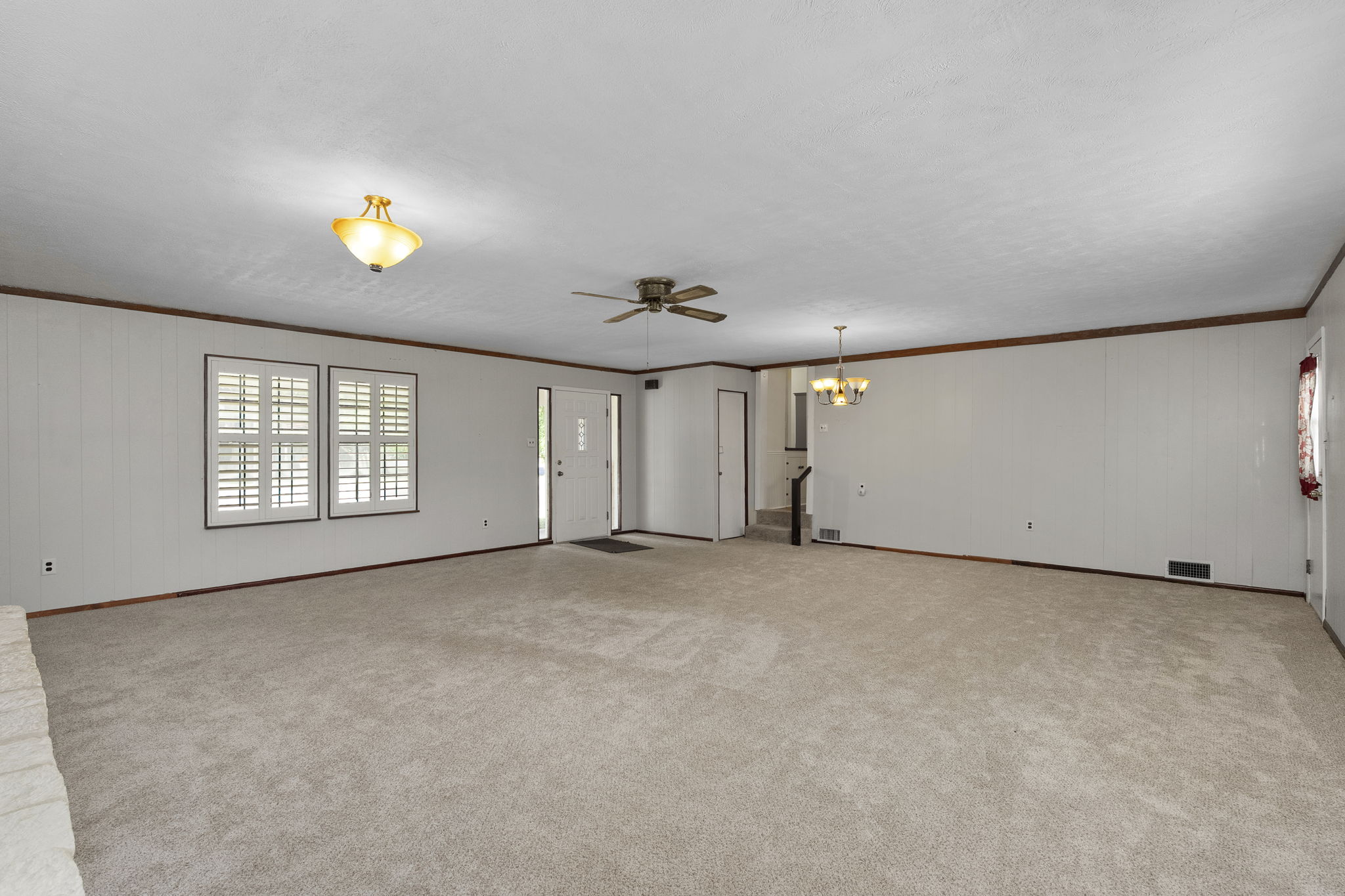  501 West Creek Street, Fredericksburg, TX 78624 - 物件實景