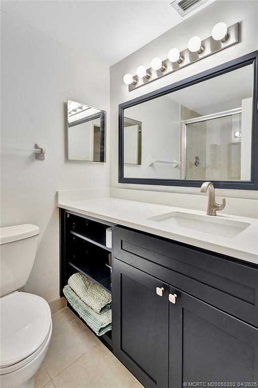 Stuart, Florida, 34996, United States, 2 Bedrooms Bedrooms, ,2 BathroomsBathrooms,Residential,For Sale,1778474