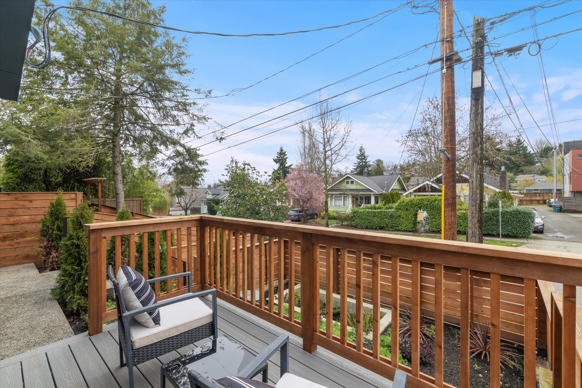  1409 Martin Luther King Jr Wy, Seattle, WA 98122 - 物件實景